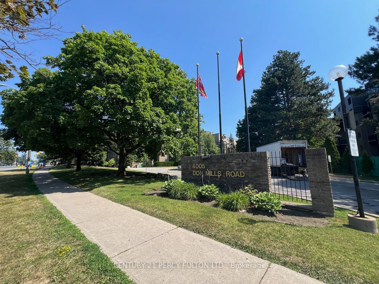 4005 Don Mills Road 228, Toronto, ON M2H 3J9