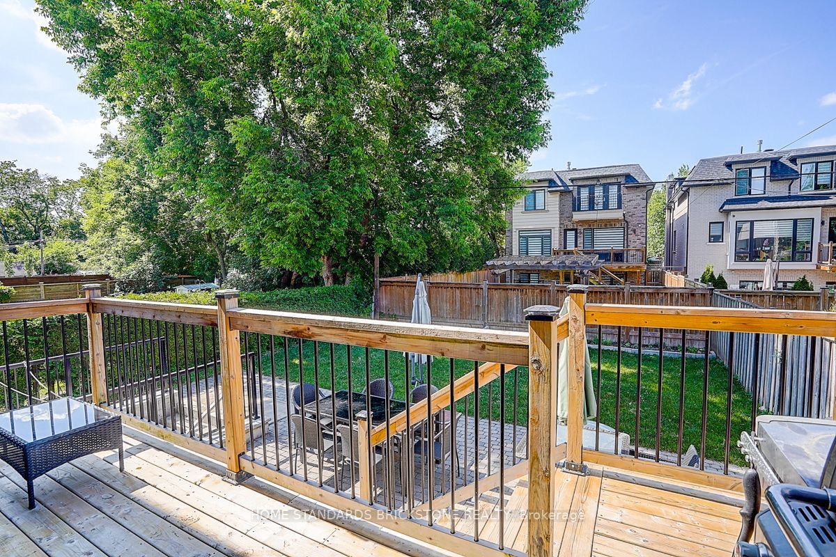 36 Abitibi Avenue, Toronto, ON M2M 2V1 photo 4