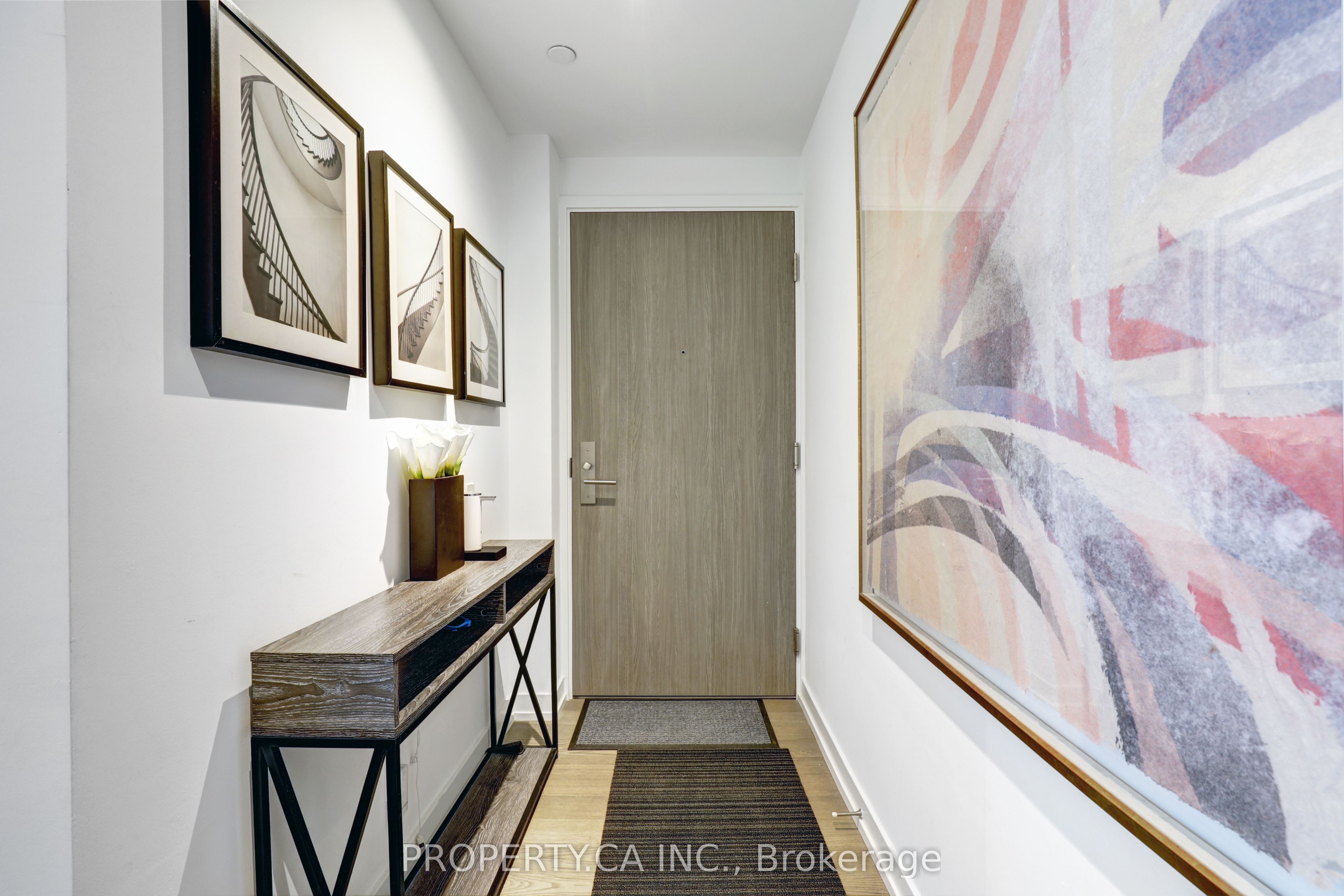 161 Roehampton Avenue 3004, Toronto, ON M4P 0C8 photo 5