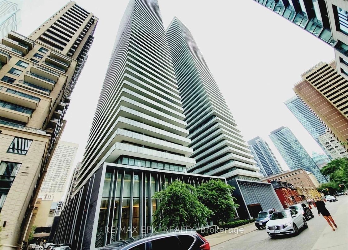 50 Charles Street E 4705, Toronto, ON M4Y 0C3