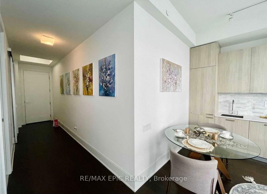 50 Charles Street E 4705, Toronto, ON M4Y 0C3 photo 4
