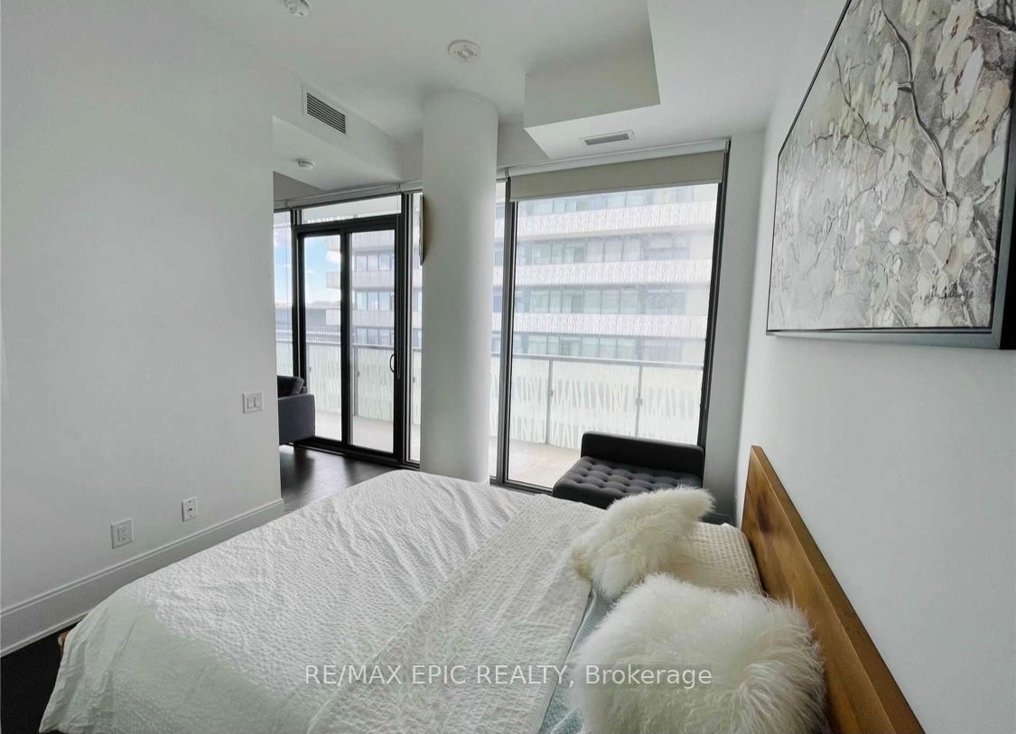 50 Charles Street E 4705, Toronto, ON M4Y 0C3 photo 5