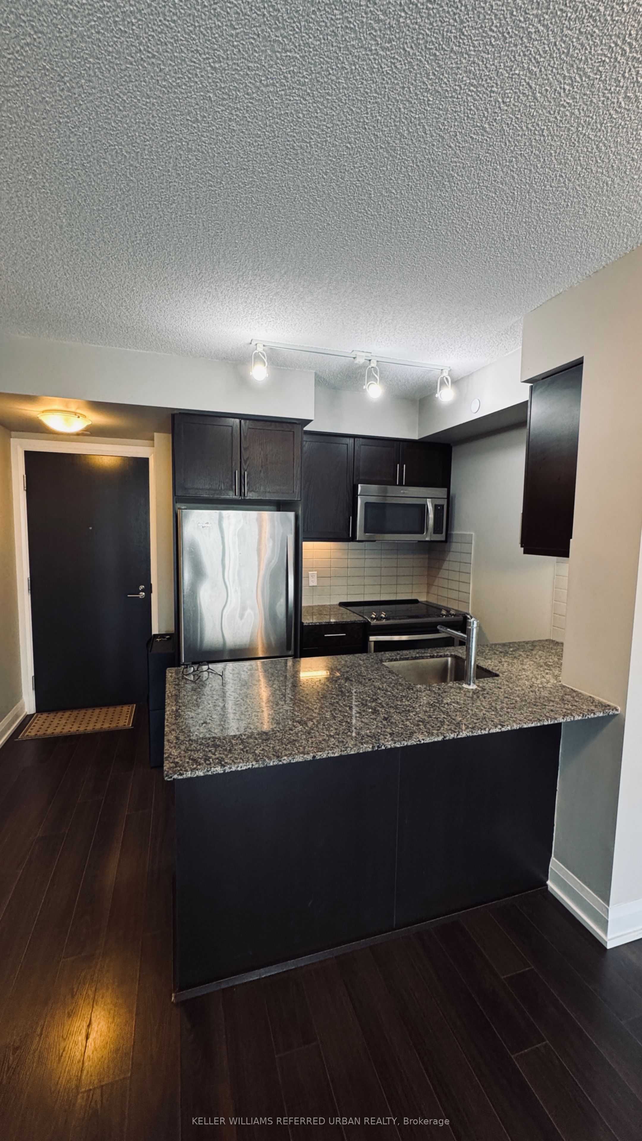 18 Graydon Hall Drive 508, Toronto, ON M3A 0A4 photo 3