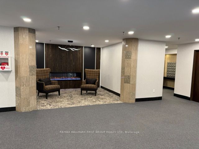 1131 Steeles Avenue 601, Toronto, ON M2R 3W8 photo 3