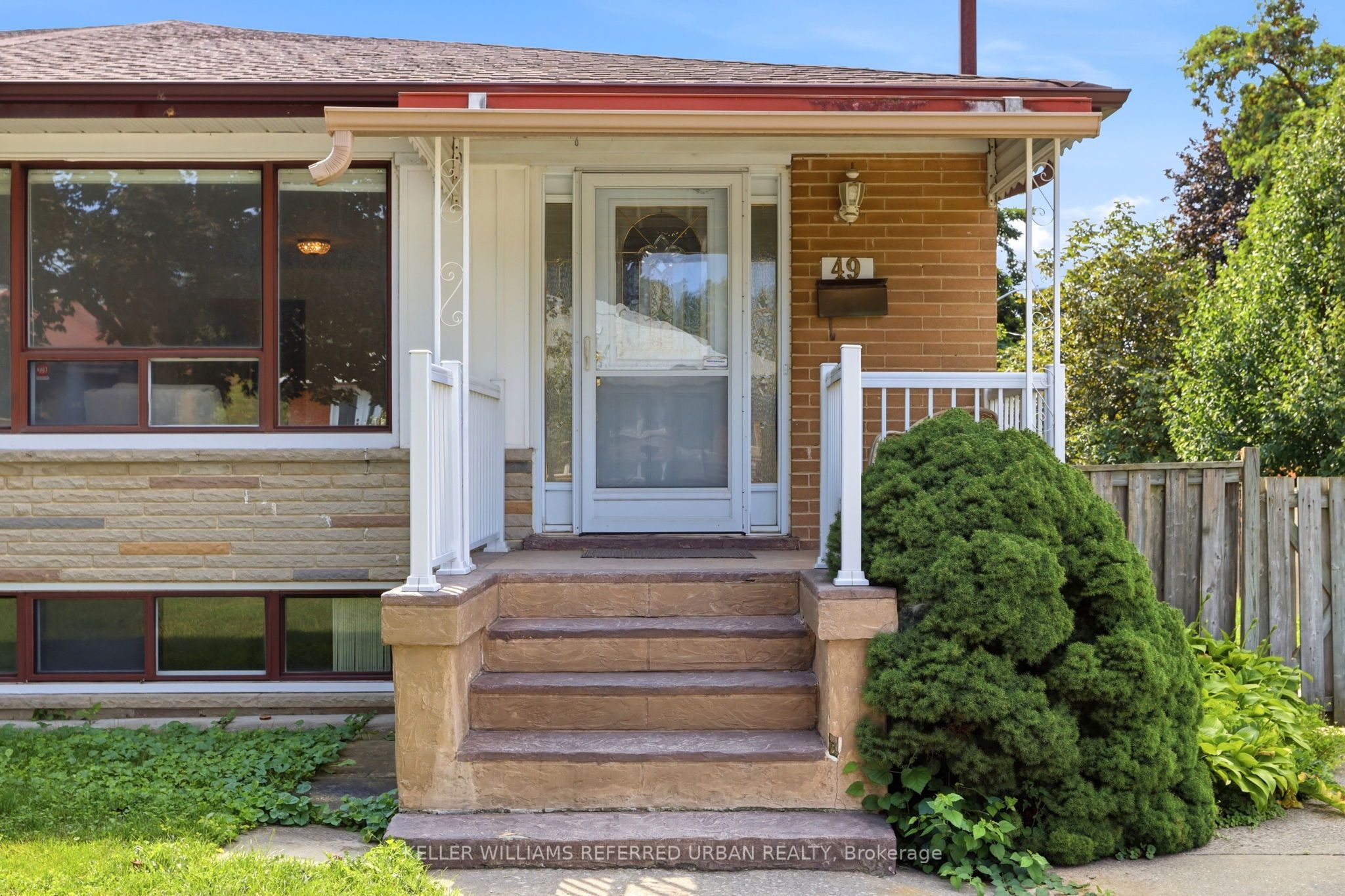 49 Santa Barbara Road, Toronto, ON M2N 2C1 photo 2