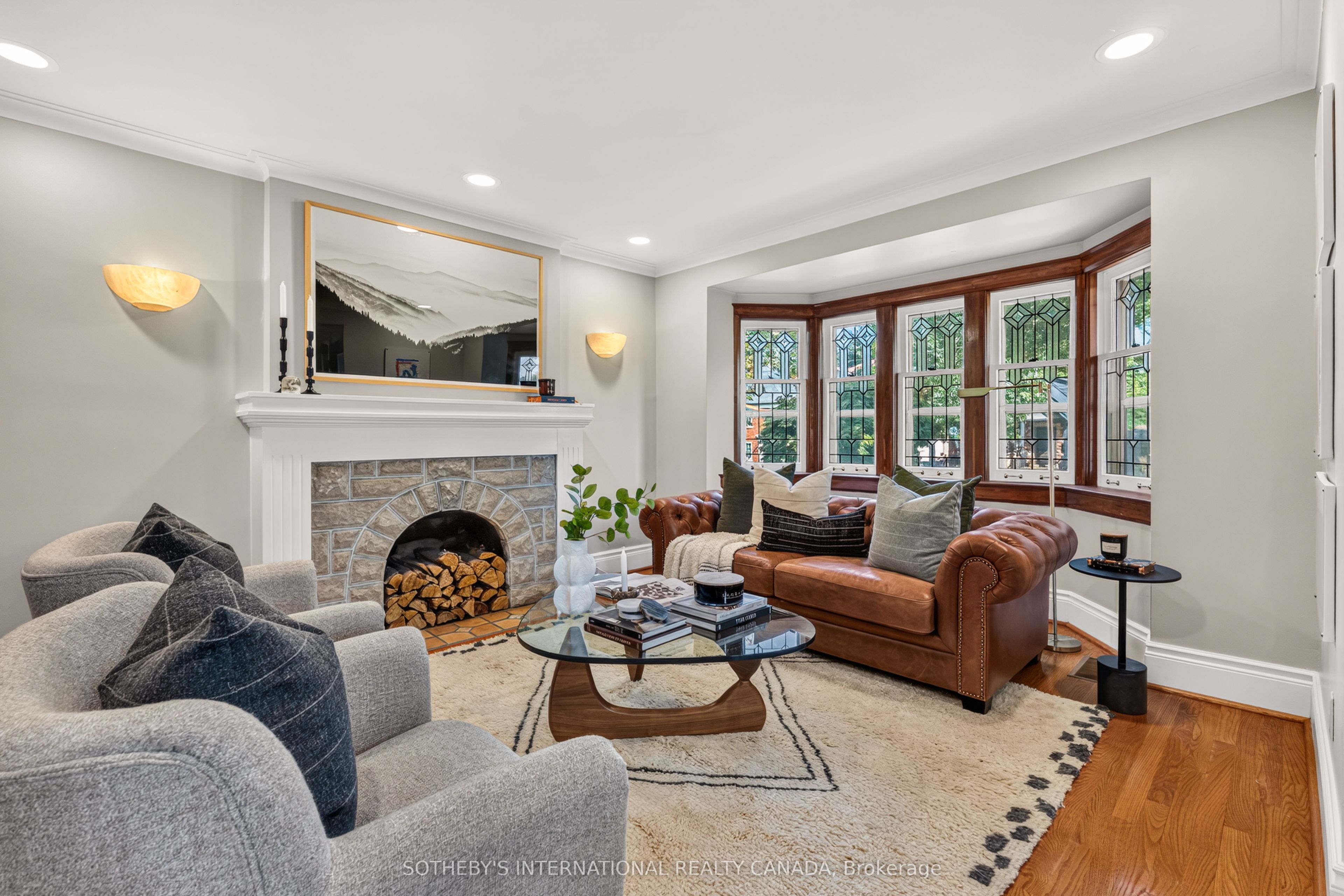 2 Randolph Road, Toronto, ON M4G 3R7 photo 3