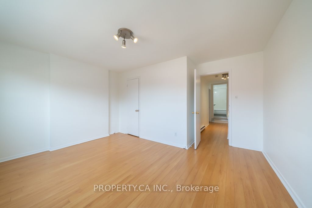 281 Augusta Avenue 2-3, Toronto, ON M5T 2L7 photo 4