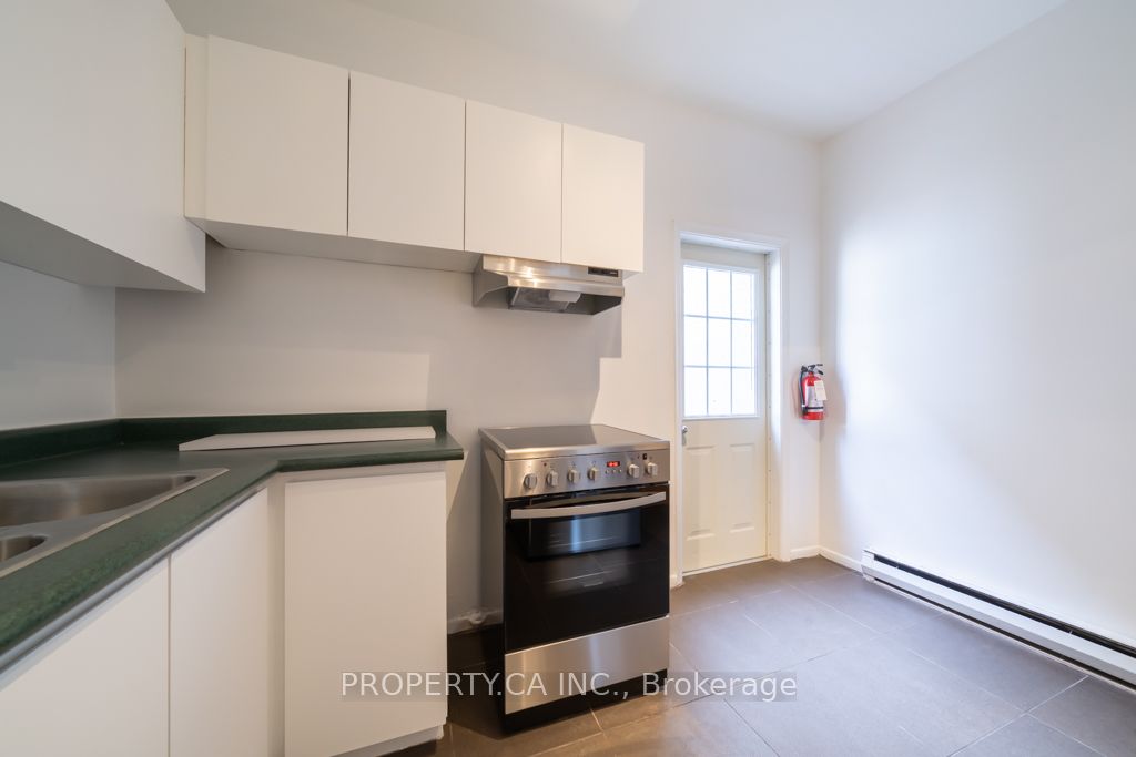 281 Augusta Avenue 2-3, Toronto, ON M5T 2L7 photo 5