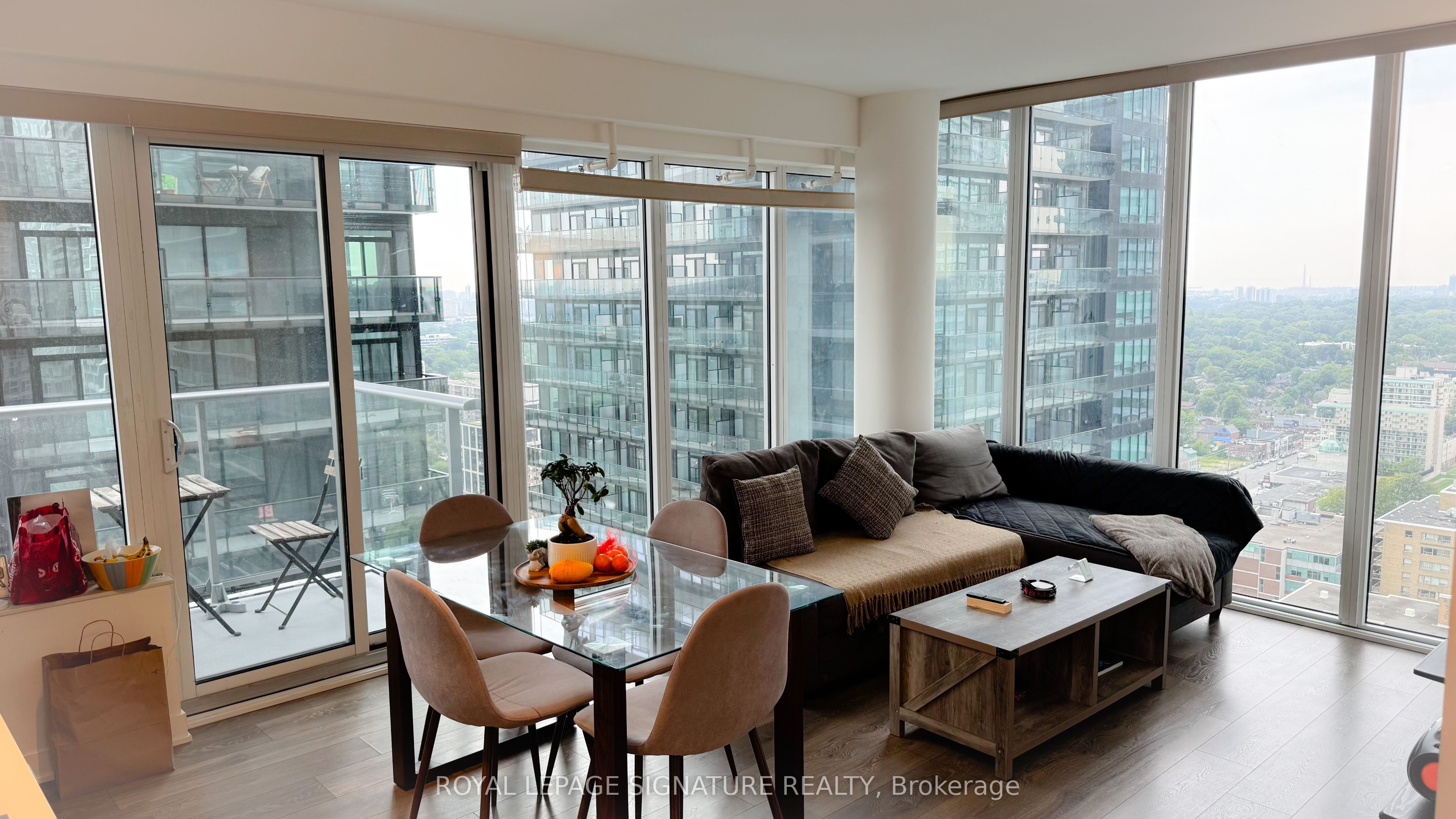 99 Broadway Avenue 3004, Toronto, ON M4P 0E3 photo 2