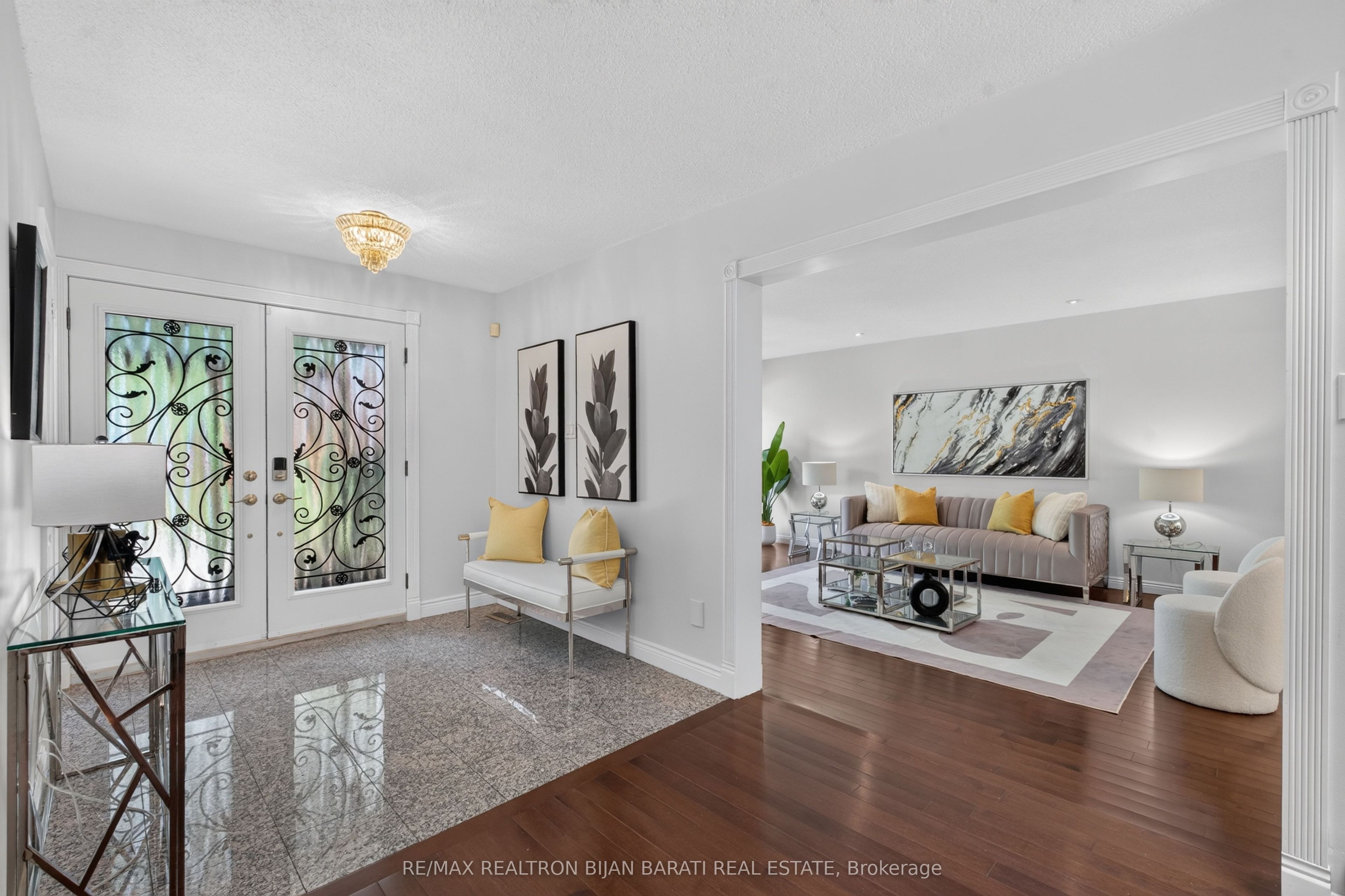 26 Saddletree Drive, Toronto, ON M2H 3L3 photo 3