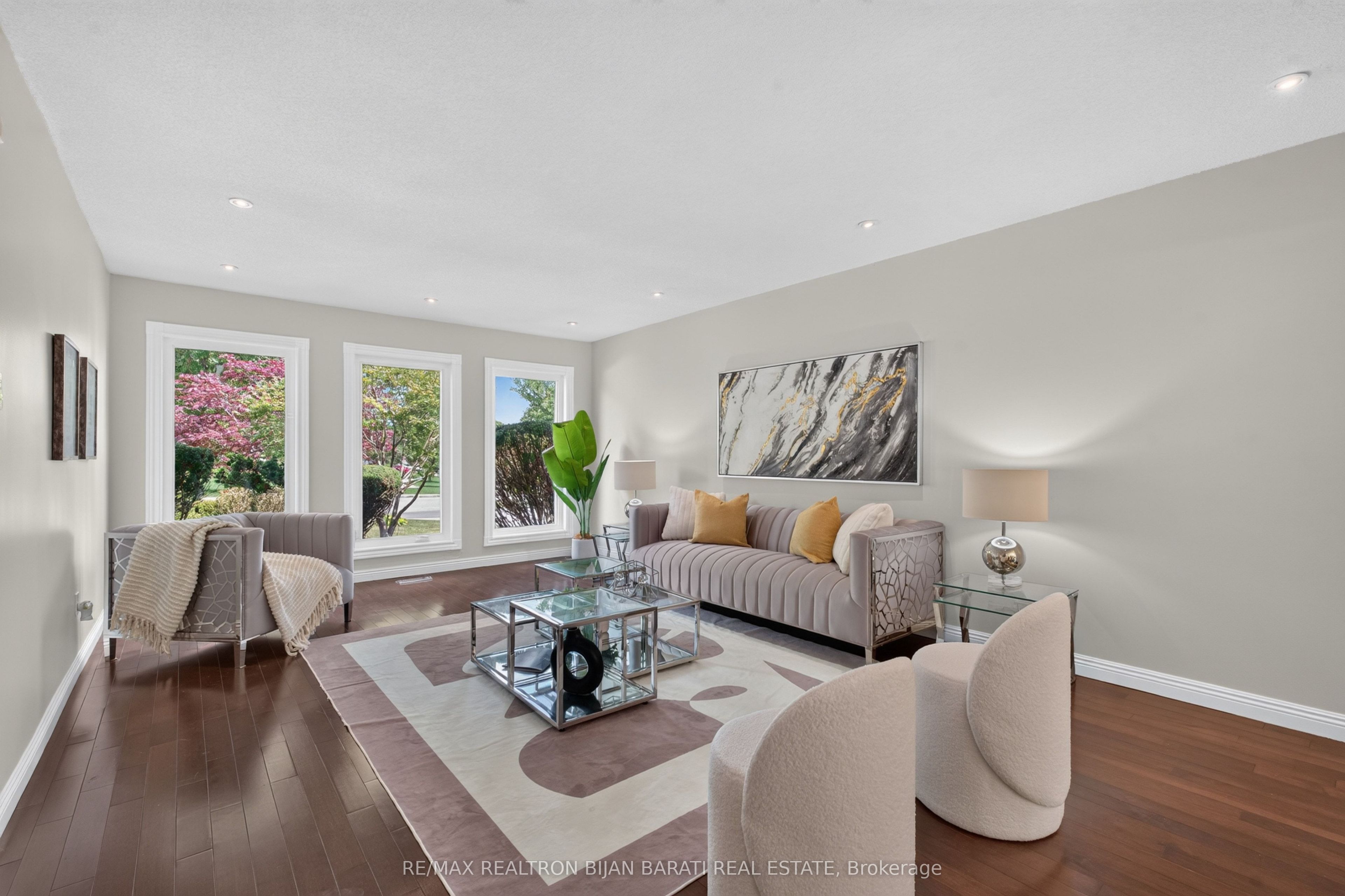 26 Saddletree Drive, Toronto, ON M2H 3L3 photo 5