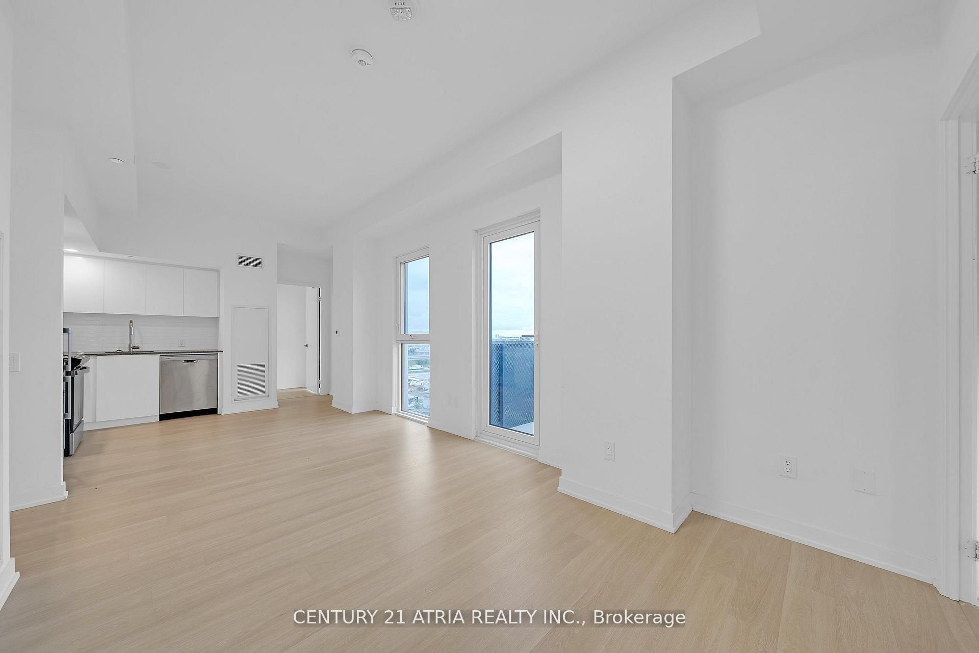 500 Wilson Avenue 1124, Toronto, ON M3H 0E5 photo 4