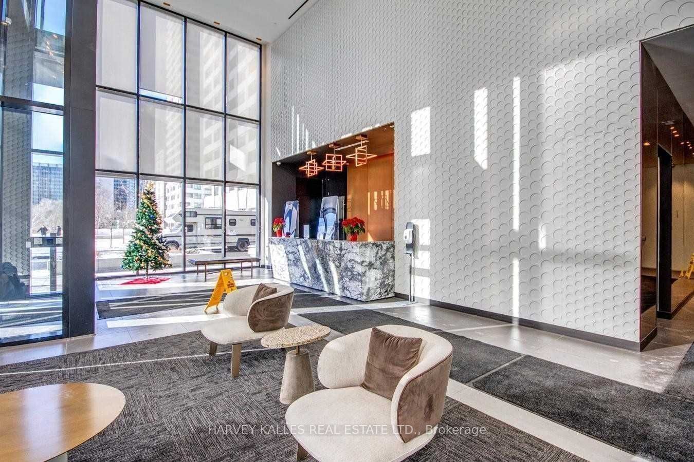 11 Lillian Street 1602, Toronto, ON M4S 2H7 photo 2
