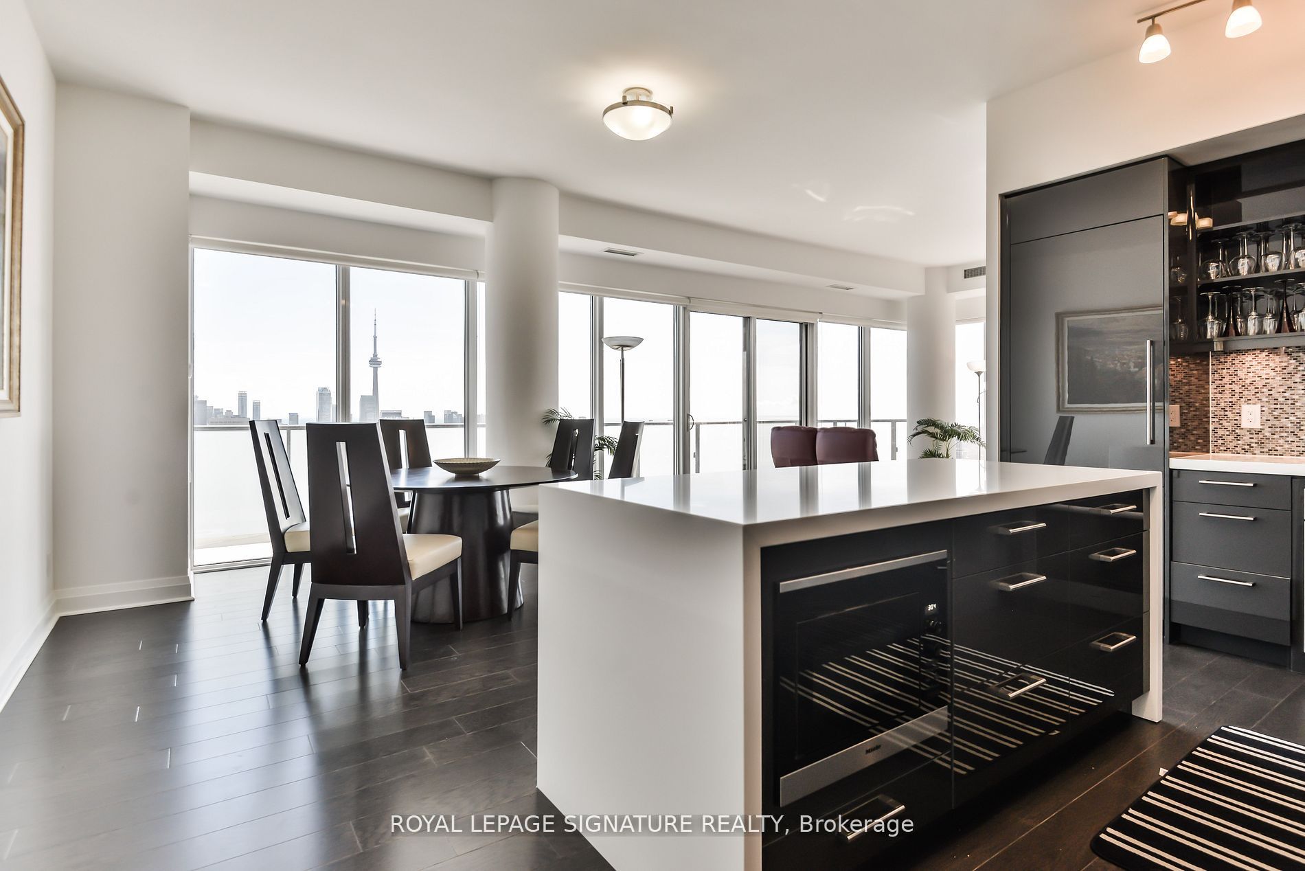 65 St Mary Street 4002, Toronto, ON M5S 0A6 photo 4