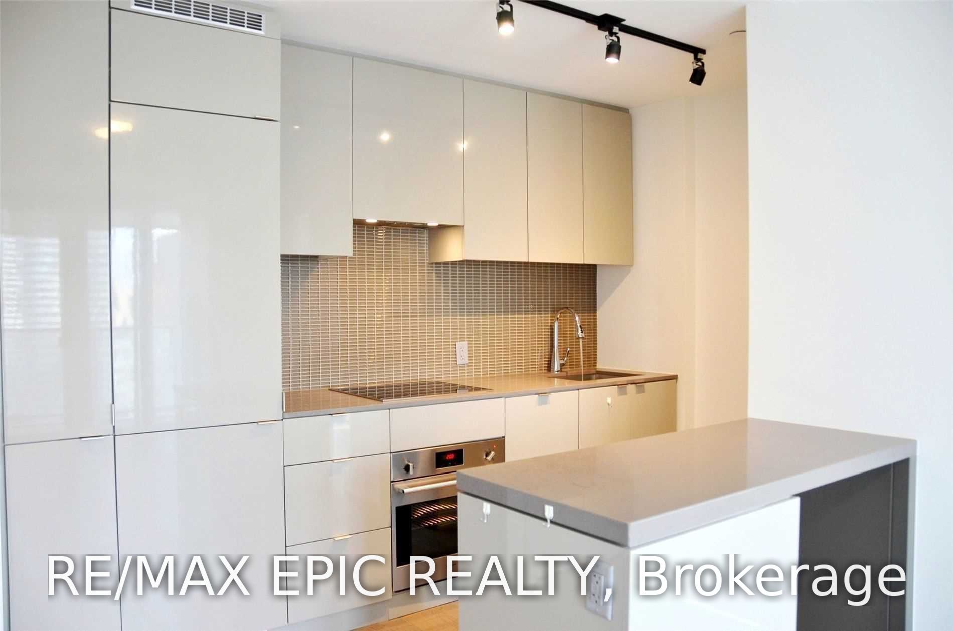 7 Grenville Street 5603, Toronto, ON M4Y 1A1 photo 3
