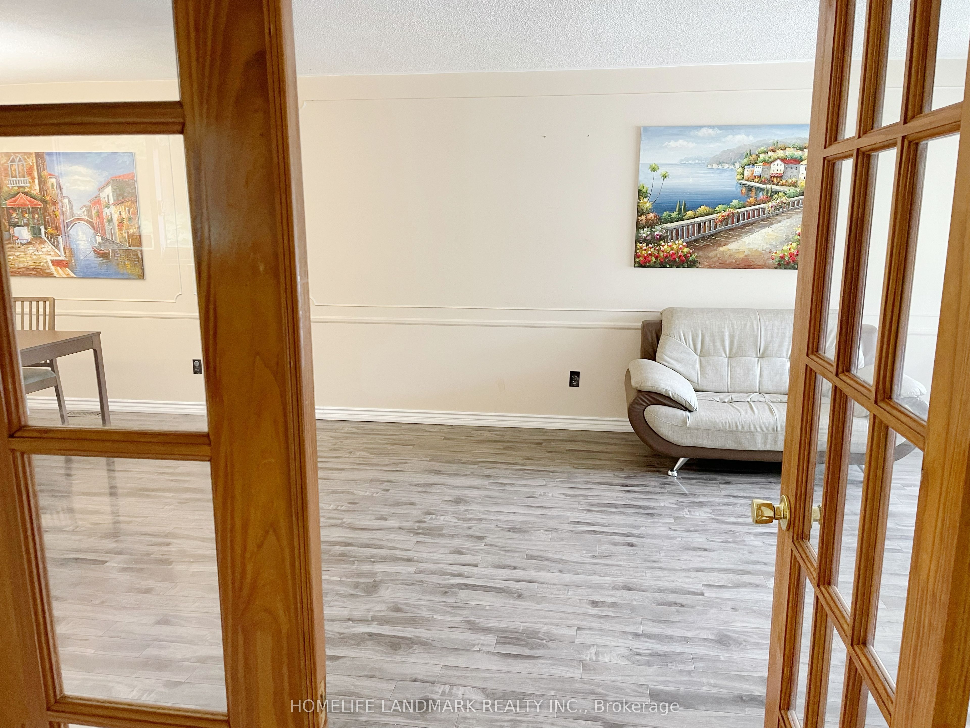 47 Clancy Drive Main Floor, Toronto, ON M2J 2V7 photo 5