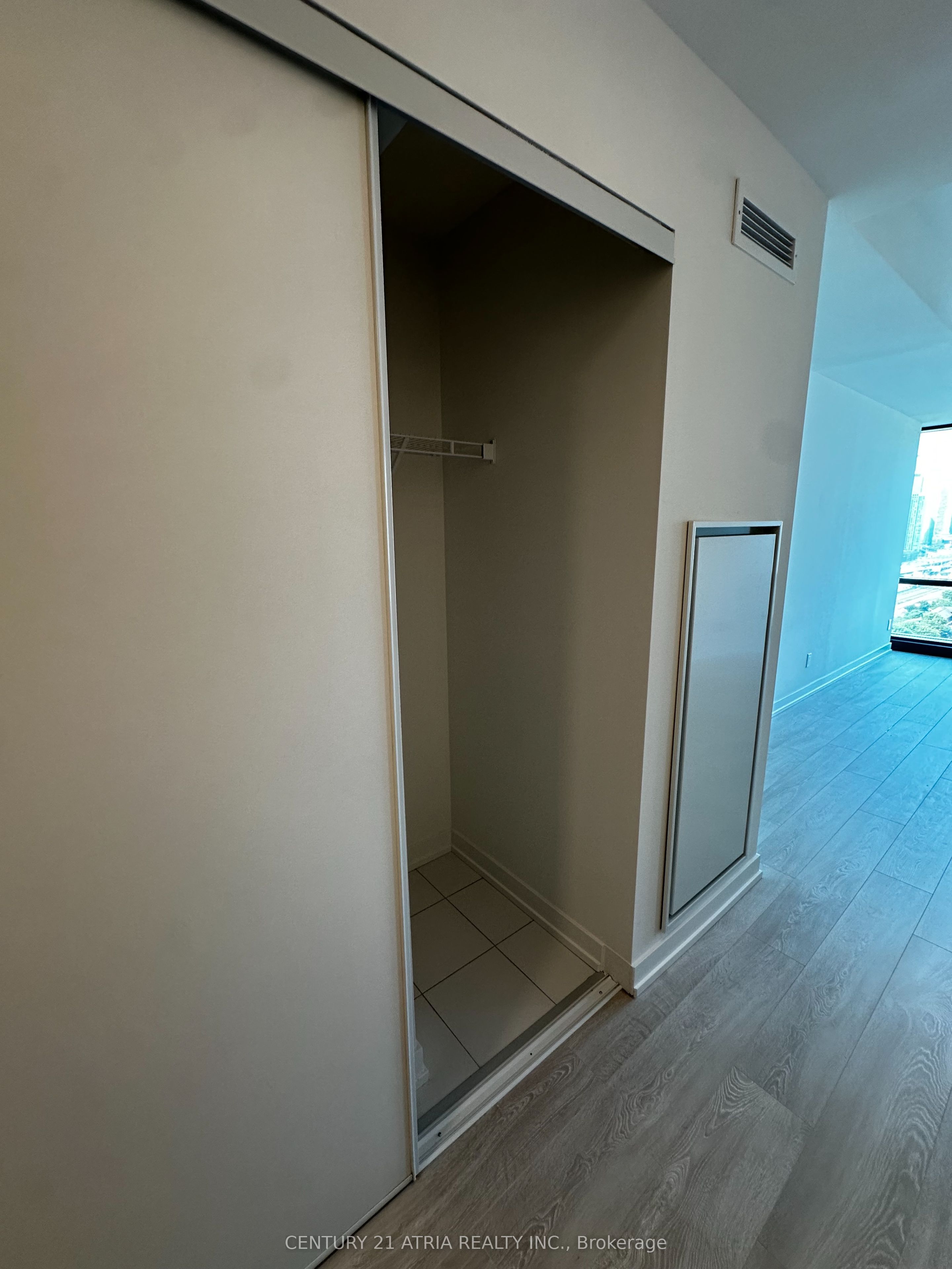 35 Parliament Street 3007, Toronto, ON M5A 0Z5