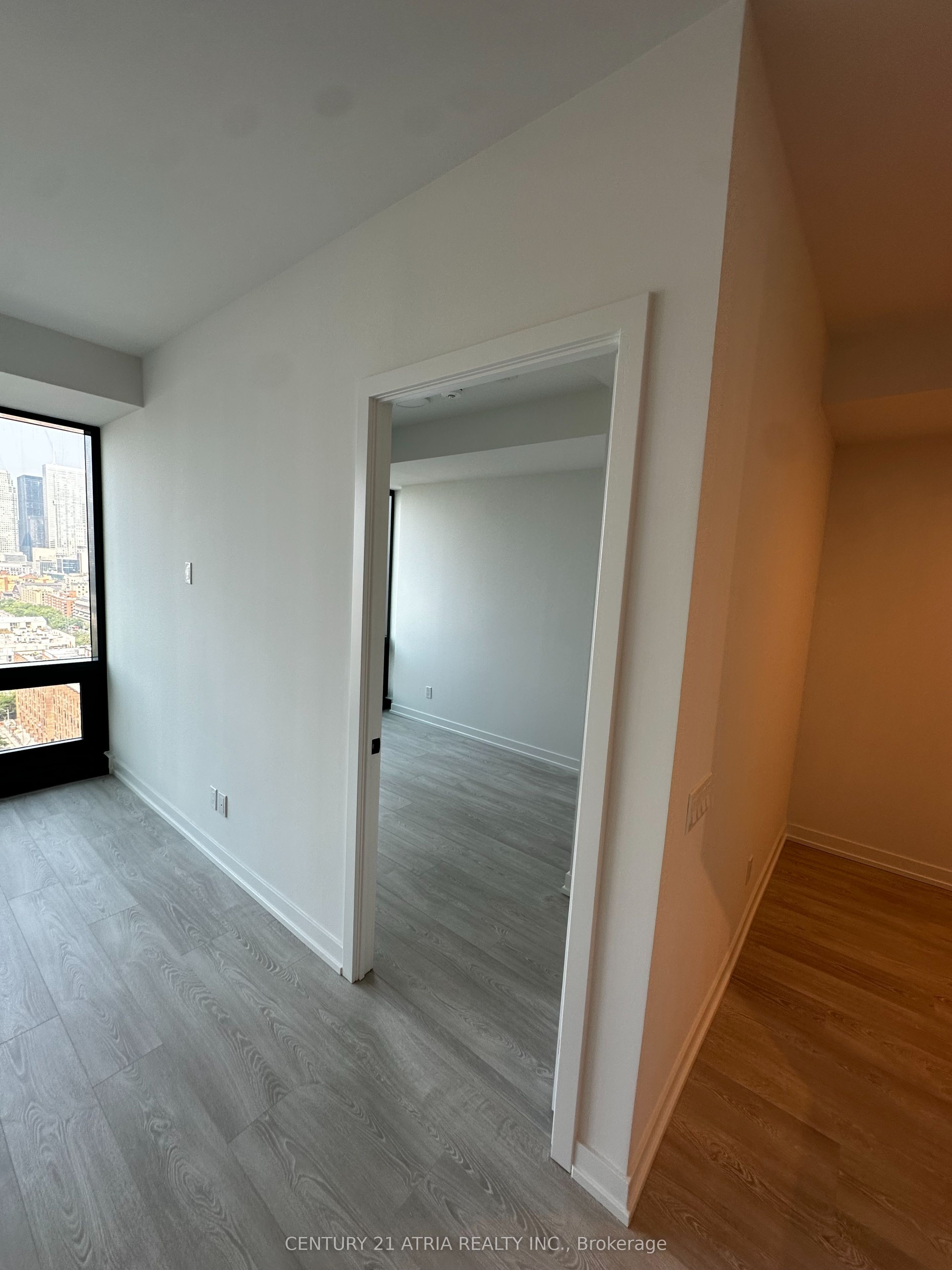 35 Parliament Street 3007, Toronto, ON M5A 0Z5 photo 4