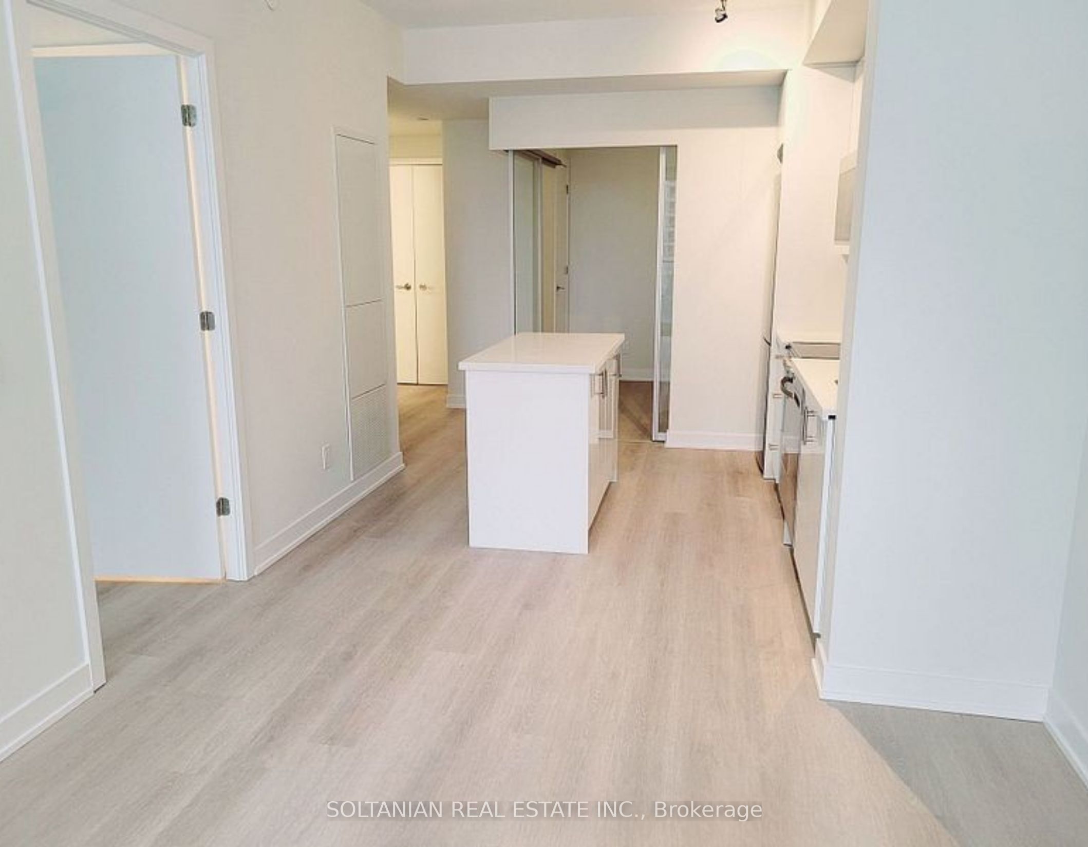 15 Ellerslie Avenue 601, Toronto, ON M2N 0L7 photo 4