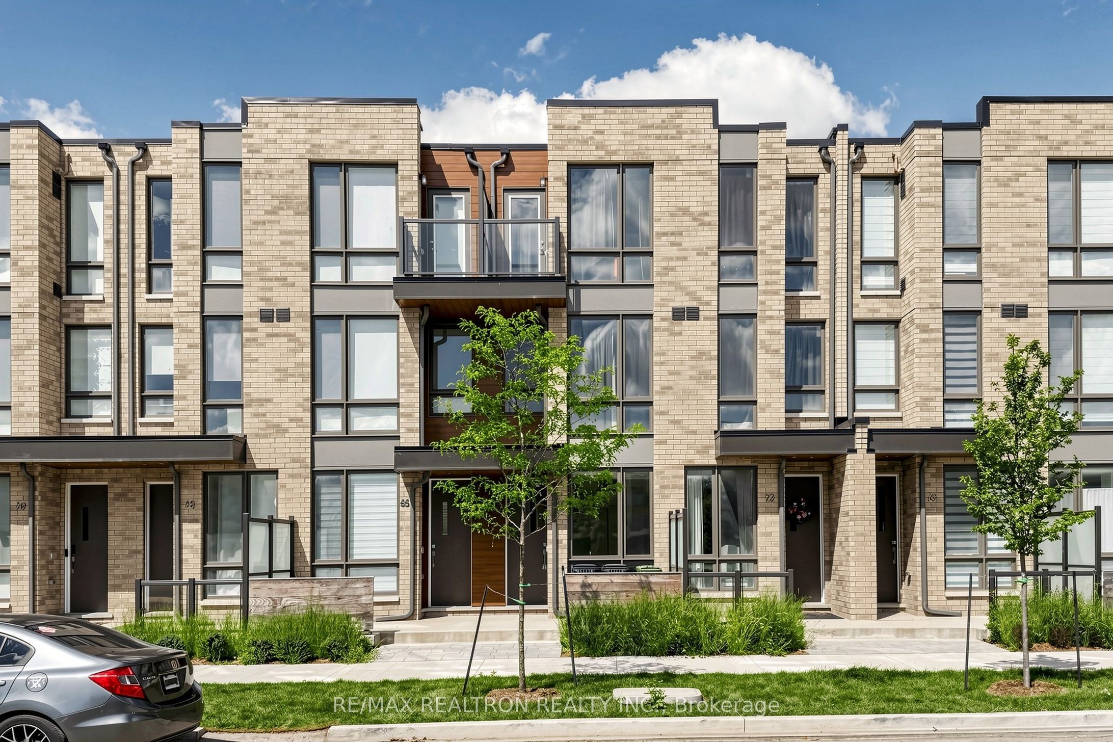 64 Turtle Island Road, Toronto, ON M6A 2M5 photo 2