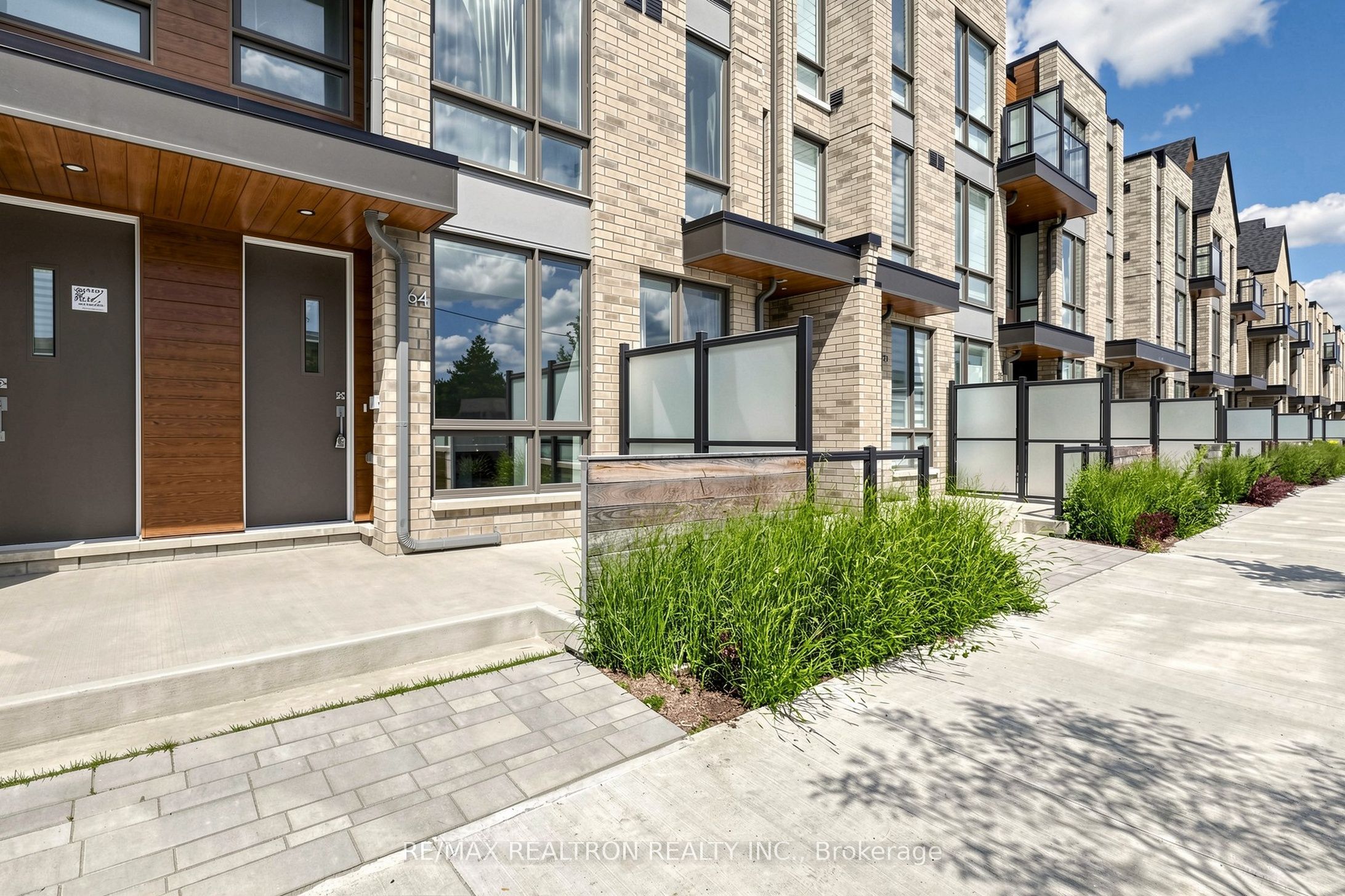 64 Turtle Island Road, Toronto, ON M6A 2M5 photo 3
