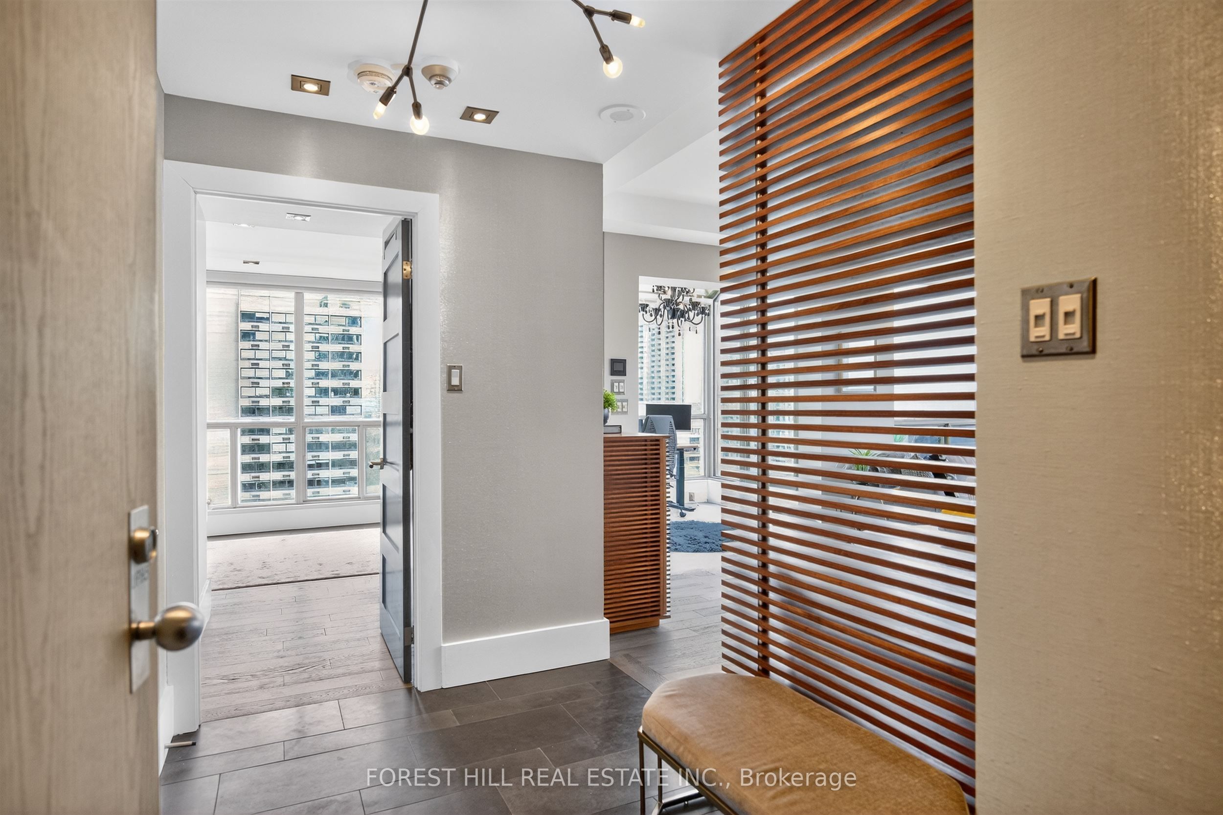 298 Jarvis Street PH 3, Toronto, ON M5B 2M4 photo 3