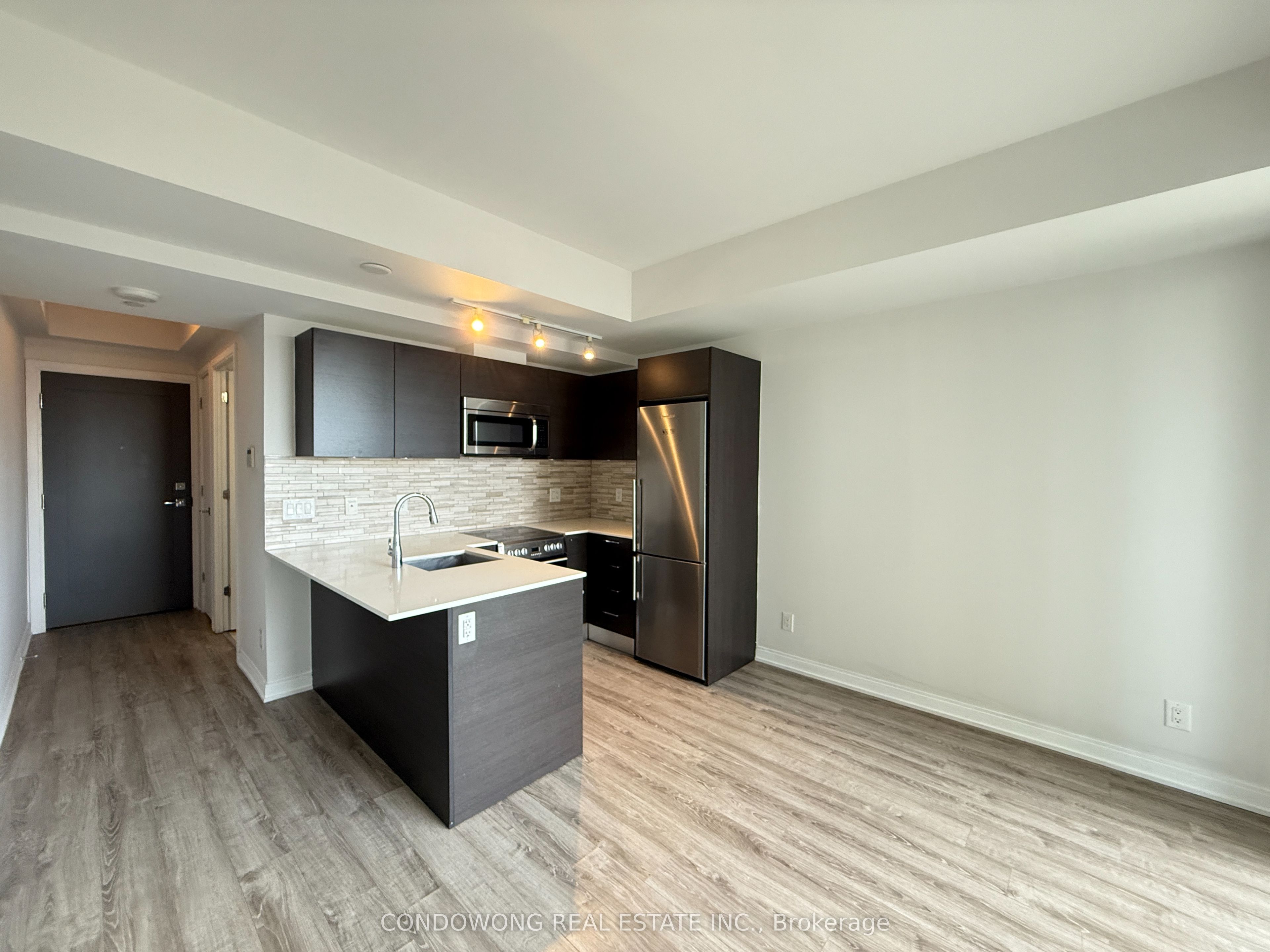42 Charles Street E 2805, Toronto, ON M4Y 0B7 photo 3