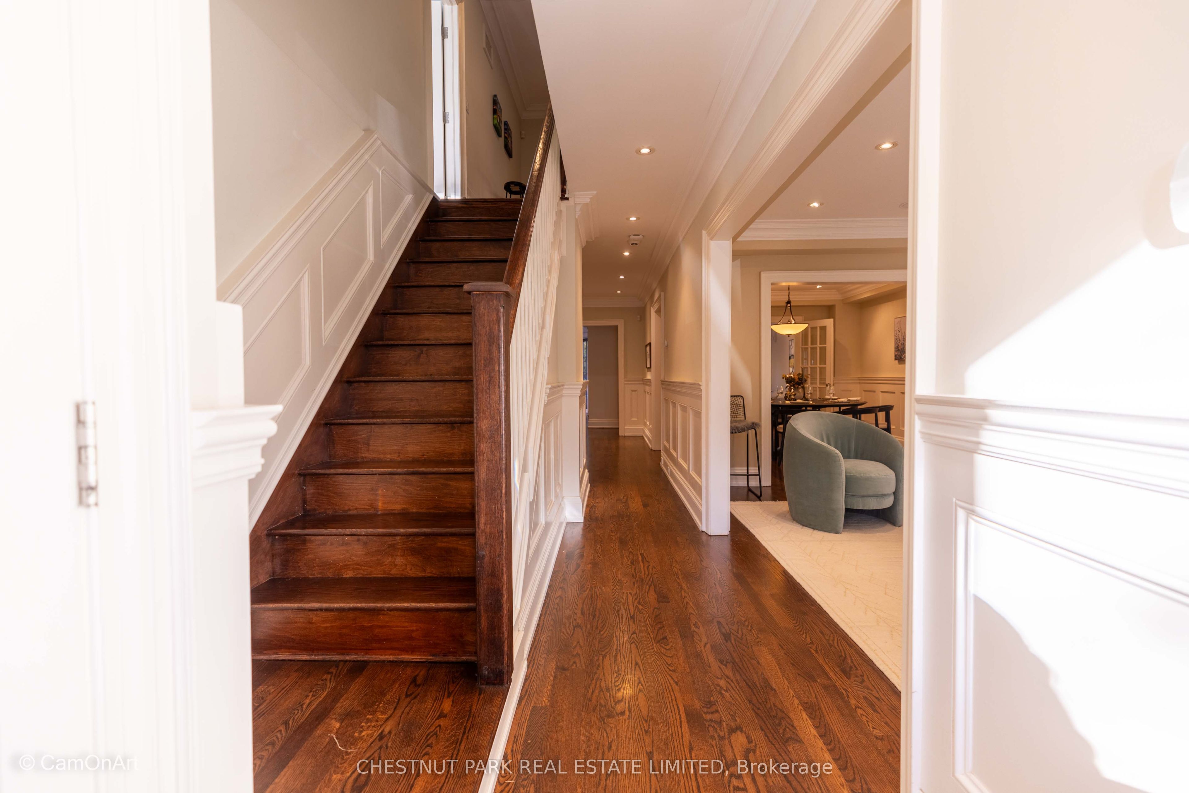 207 Forest Hill Road, Toronto, ON M5P 2N3 photo 3