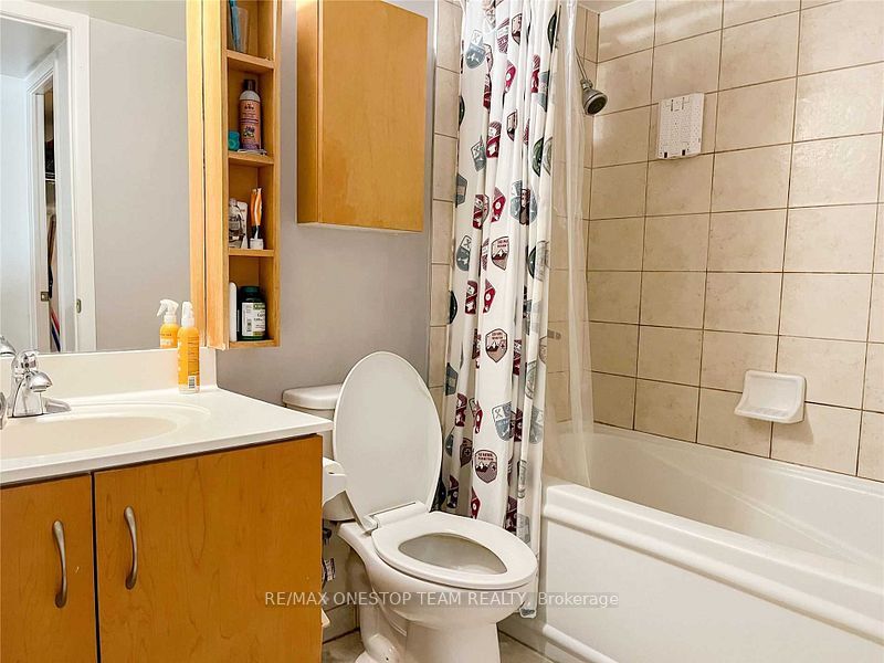 200 Victoria Street 1308, Toronto, ON M5B 1V8 photo 5