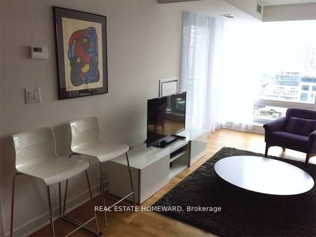 295 W Adelaide Street W 1803, Toronto, ON M5V 0L4 photo 4