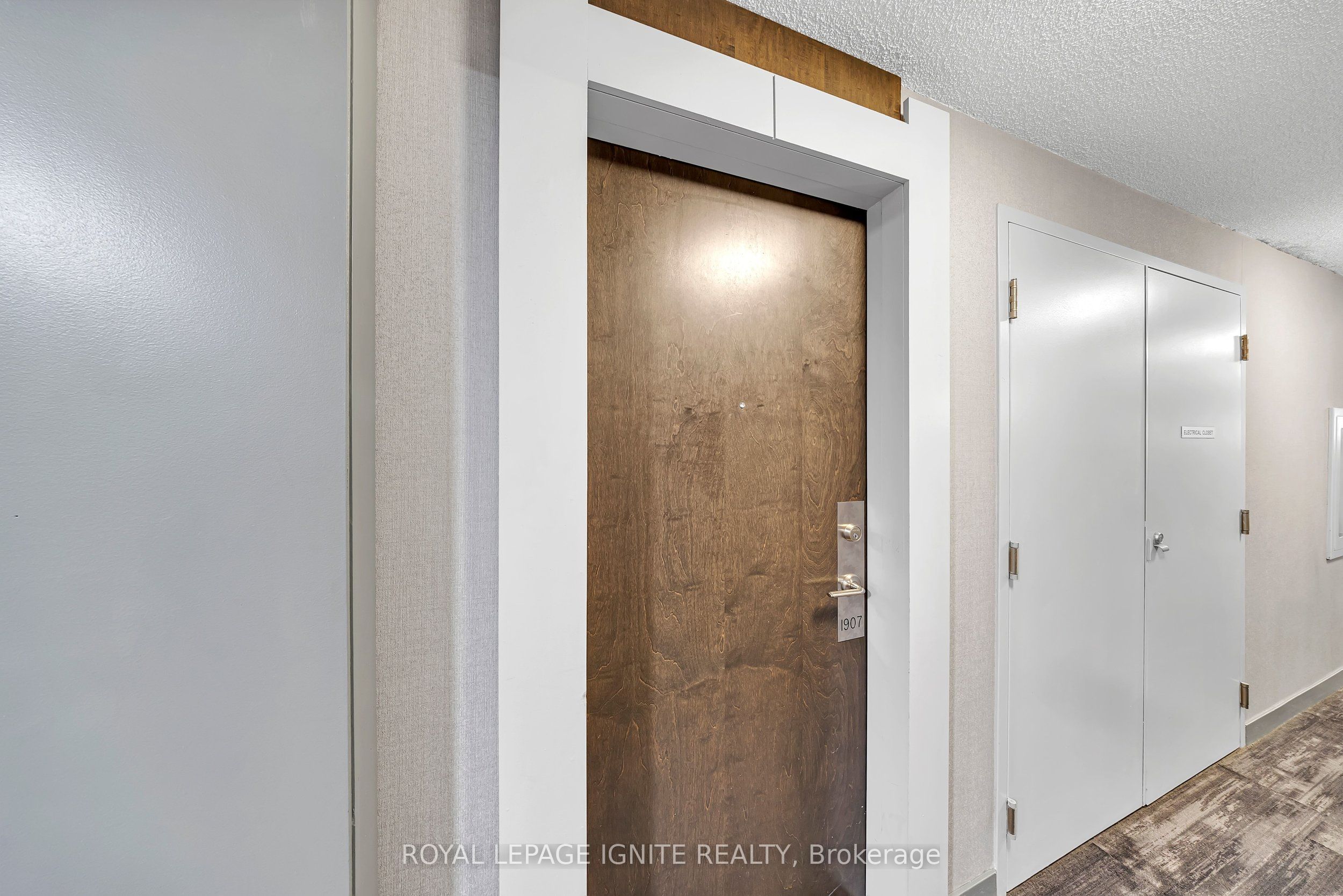 50 Lynn Williams Street 1907, Toronto, ON M6K 3R9 photo 4