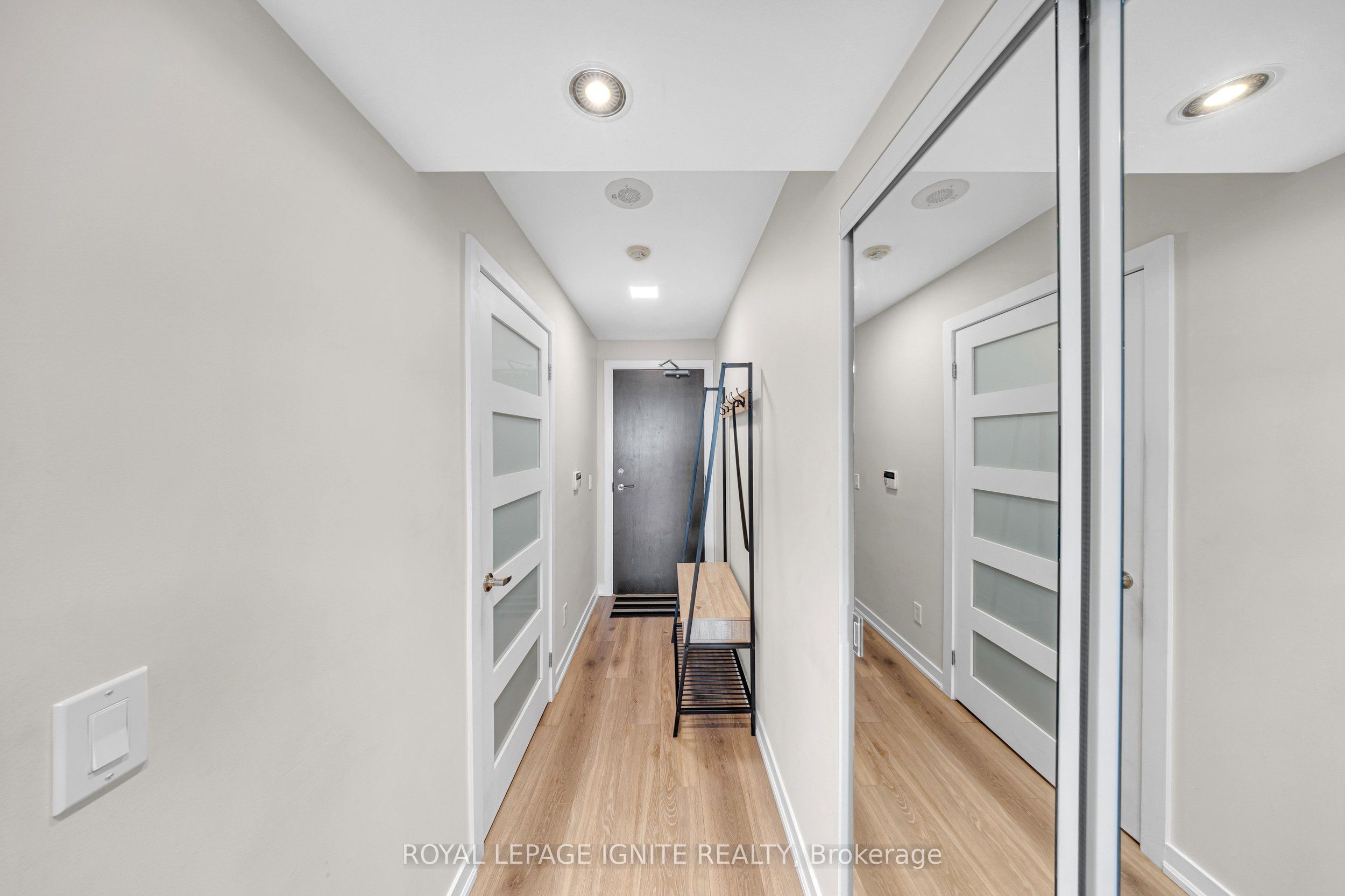 50 Lynn Williams Street 1907, Toronto, ON M6K 3R9 photo 5