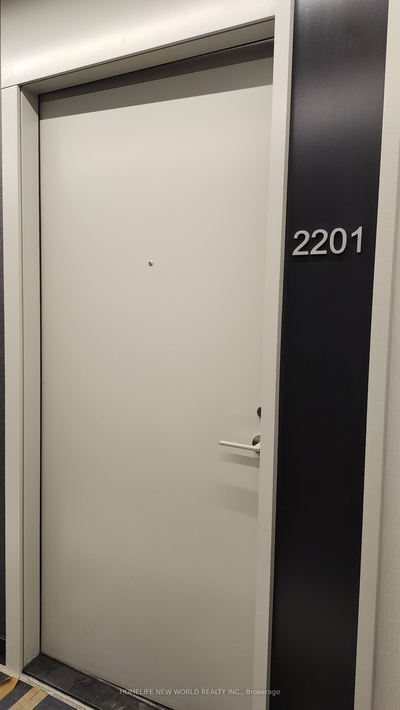 400 King Street W 2201, Toronto, ON M5V 0X8 photo 2
