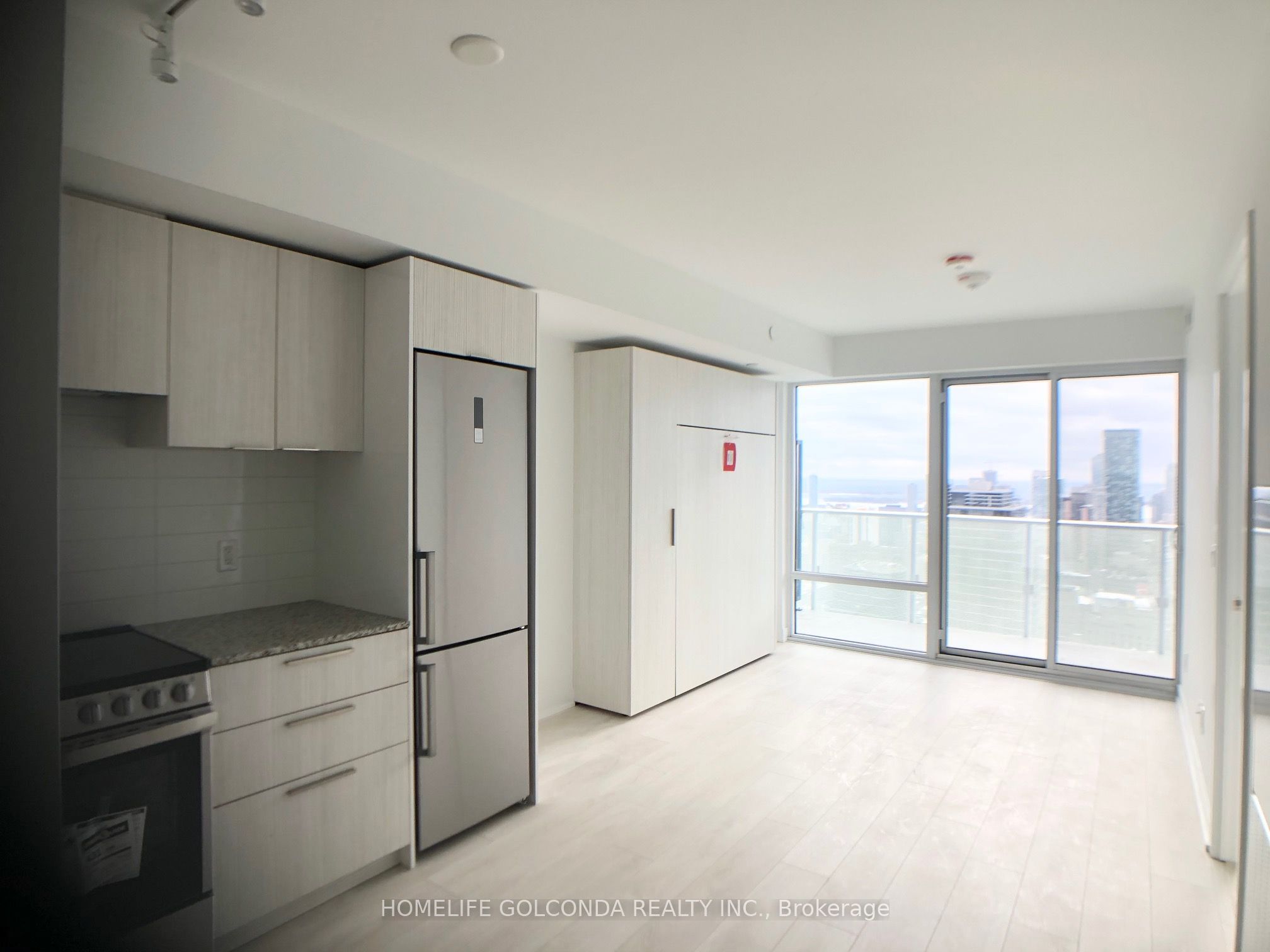 501 Yonge Street 4111, Toronto, ON M4Y 0G8