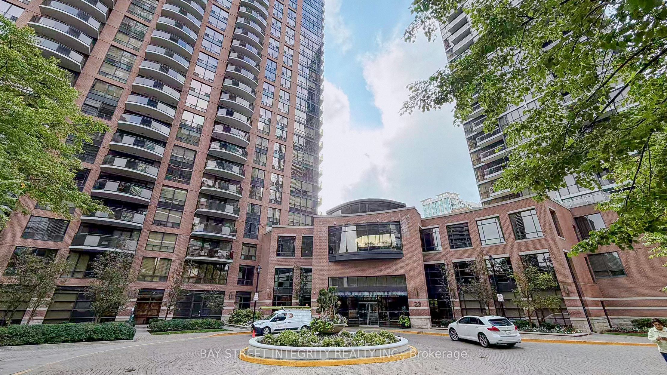 23 Sheppard Avenue E 402, Toronto, ON M2N 0C8