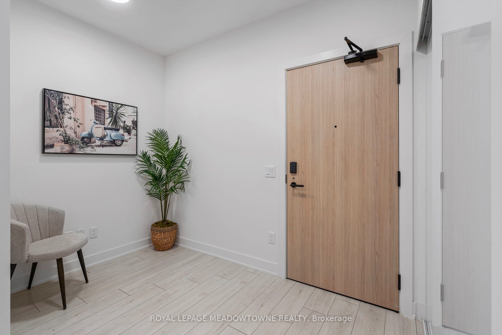 15 Mercer Street 813, Toronto, ON M5V 0T8 photo 4