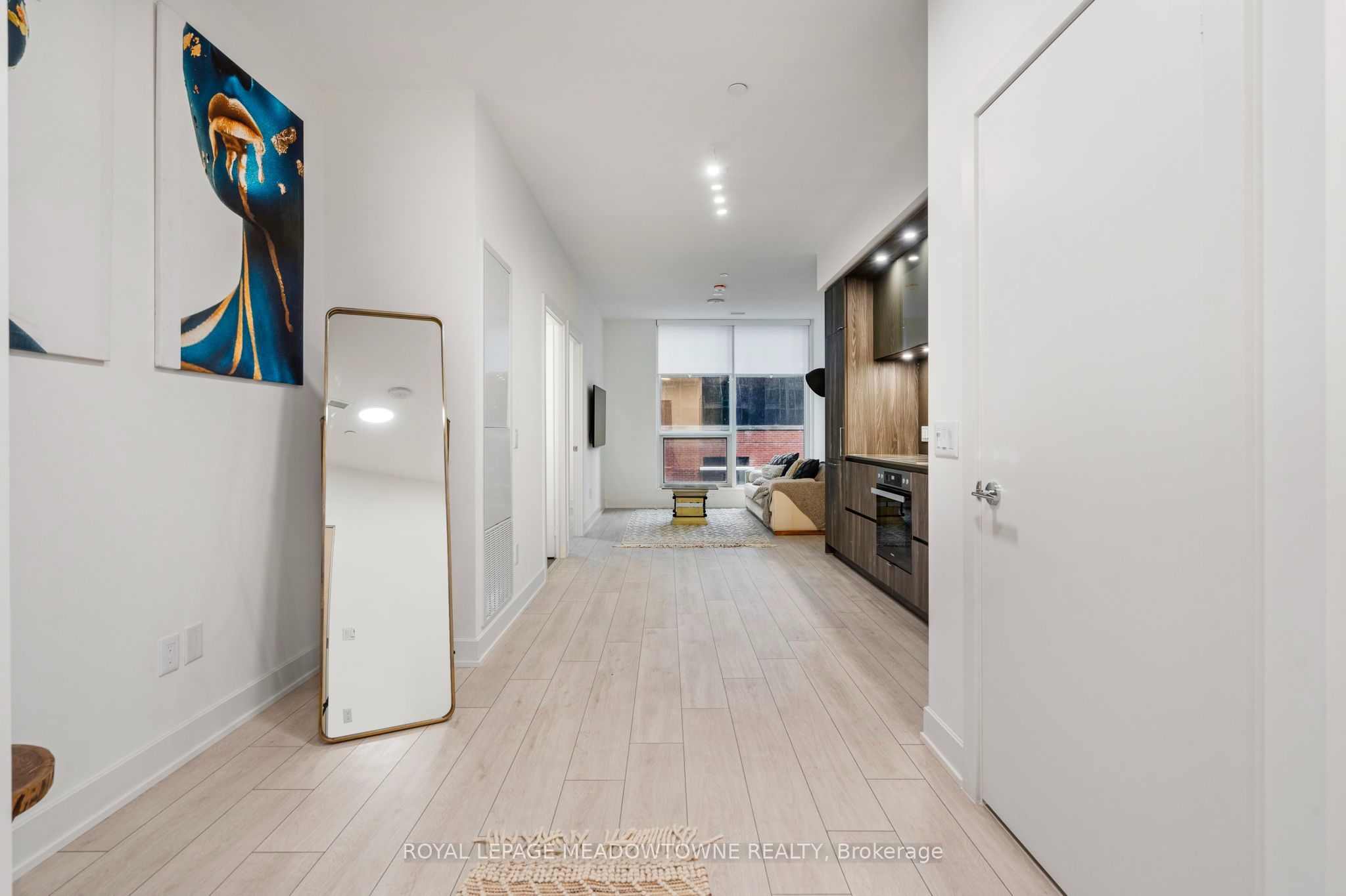 15 Mercer Street 813, Toronto, ON M5V 0T8 photo 5