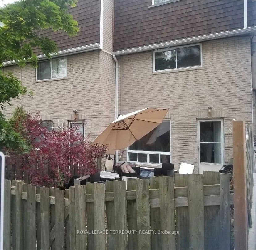 91 Rameau Drive 7, Toronto, ON M2H 1T6