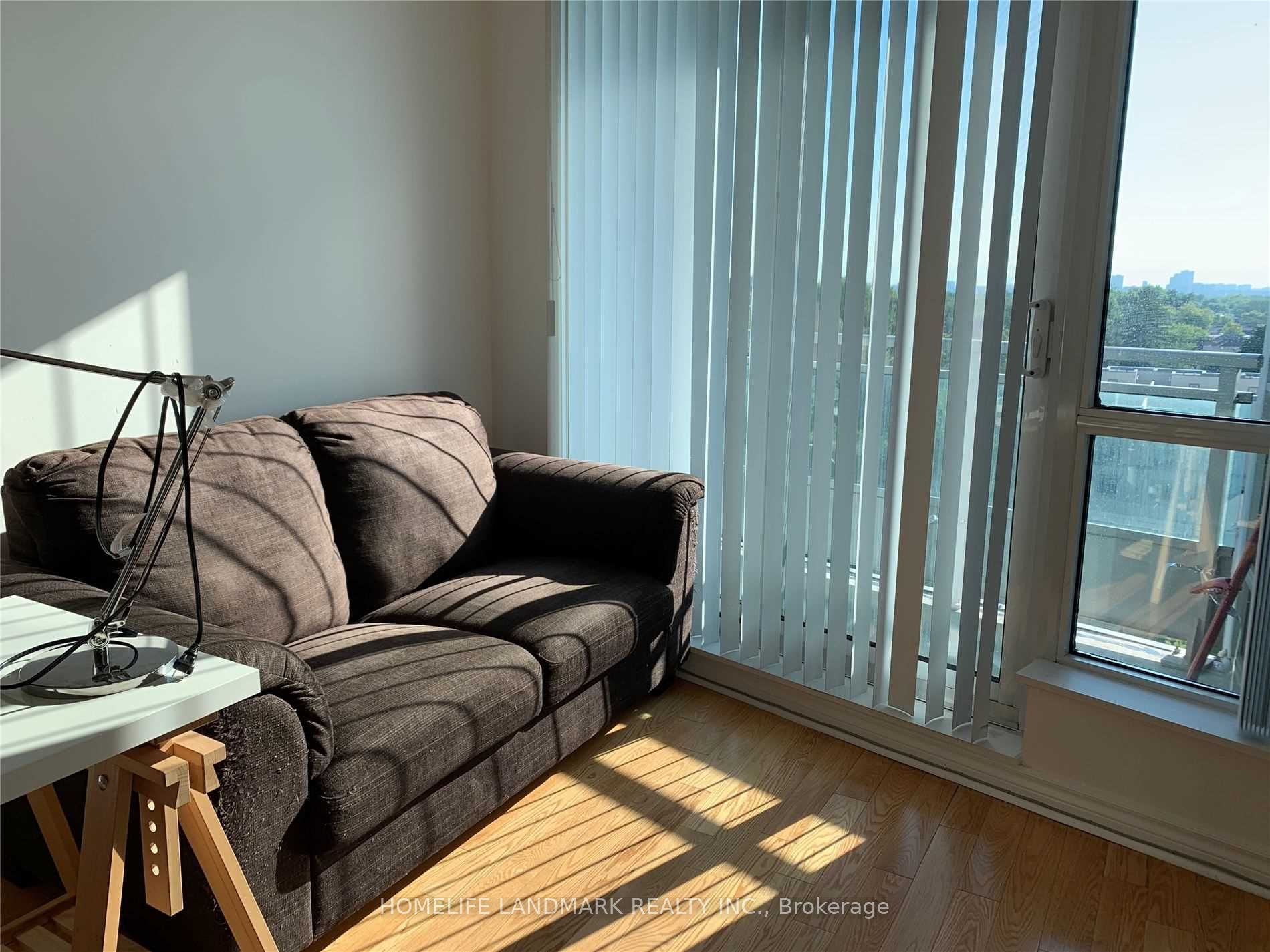 18 Holmes Avenue 702, Toronto, ON M2N 0E1