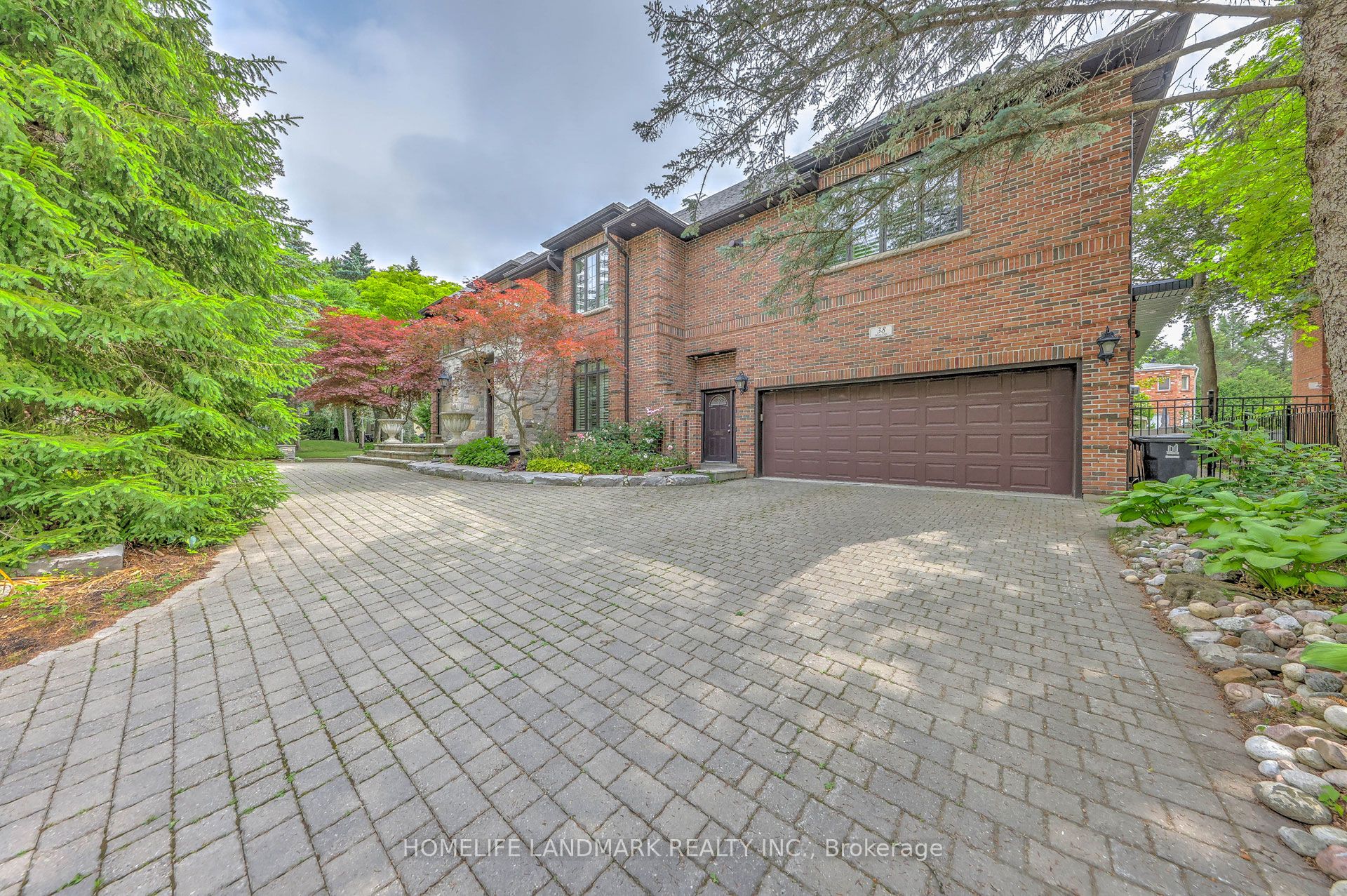 38 Misty Crescent, Toronto, ON M3B 1T3 photo 2