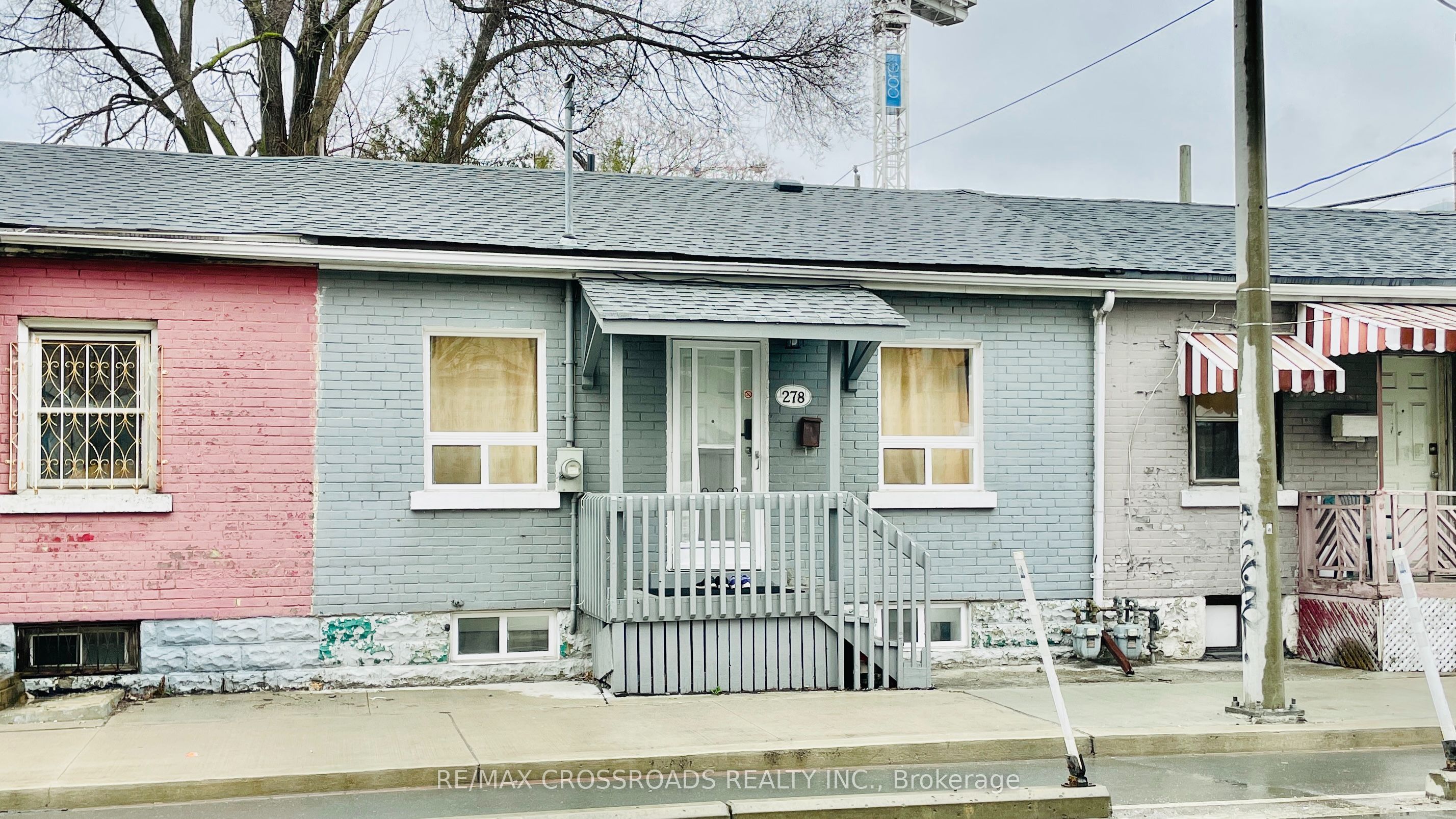 278 Shuter Street, Toronto, ON M5A 1W3