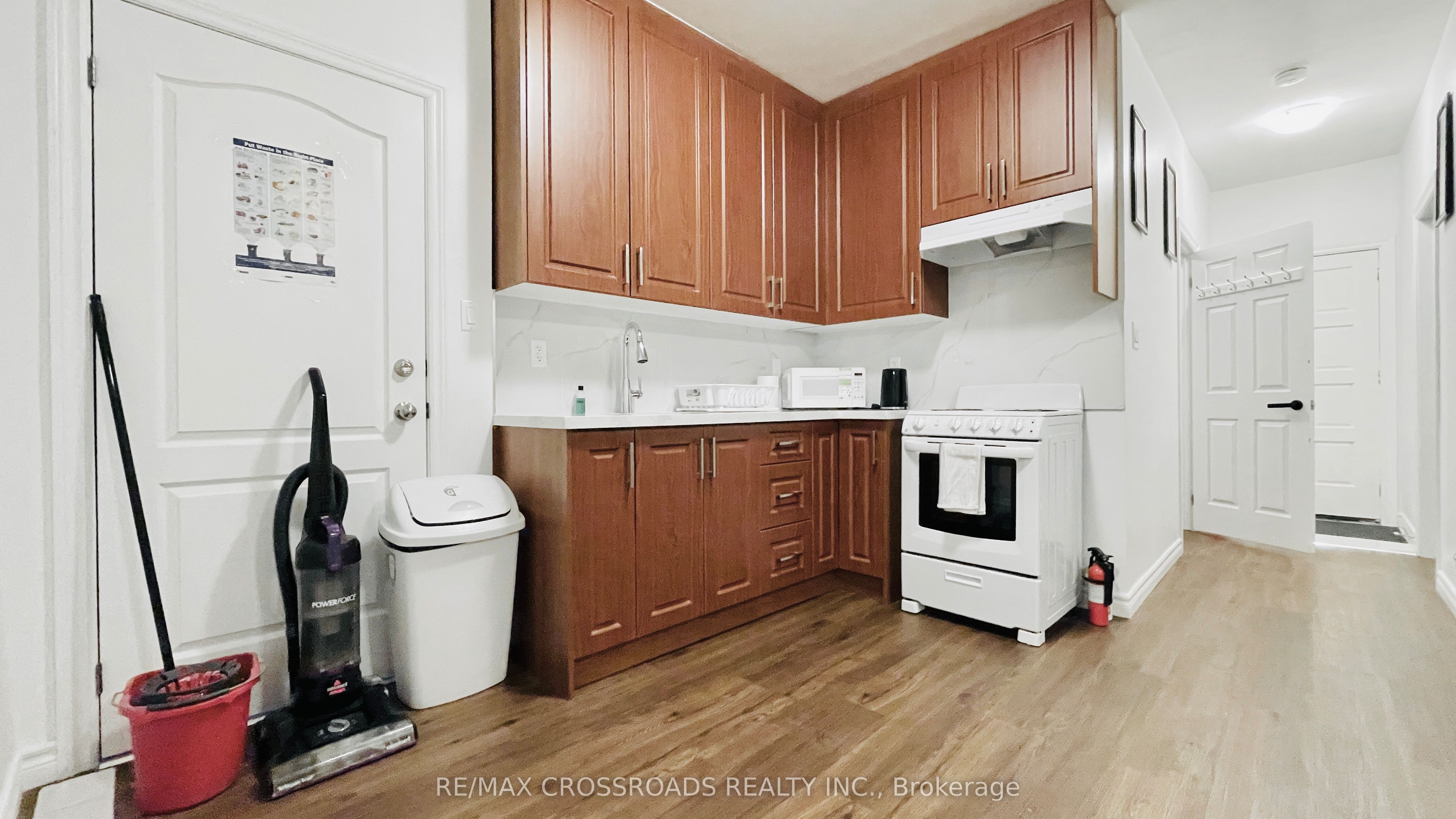 278 Shuter Street, Toronto, ON M5A 1W3 photo 5