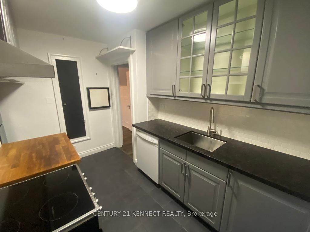 1102 Avenue Road Upper, Toronto, ON M5N 2E3 photo 5