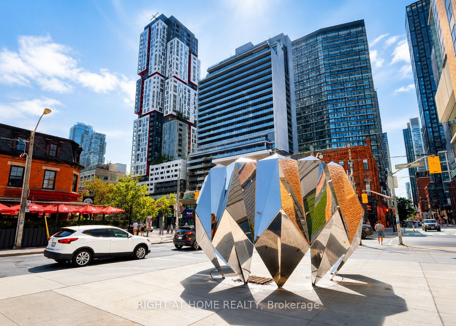 318 Richmond Street W 1408, Toronto, ON M5V 1X2 photo 2