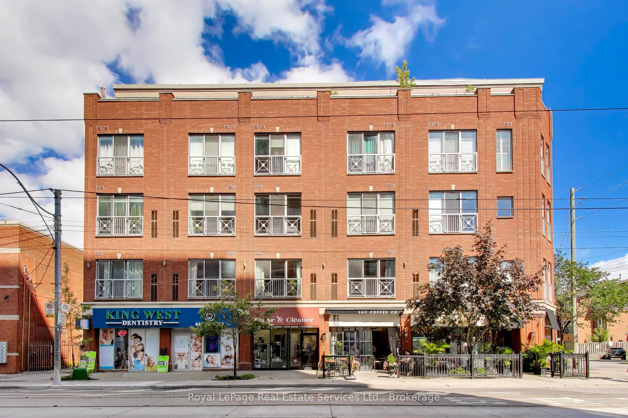 766 King Street W 202, Toronto, ON M5V 1N6