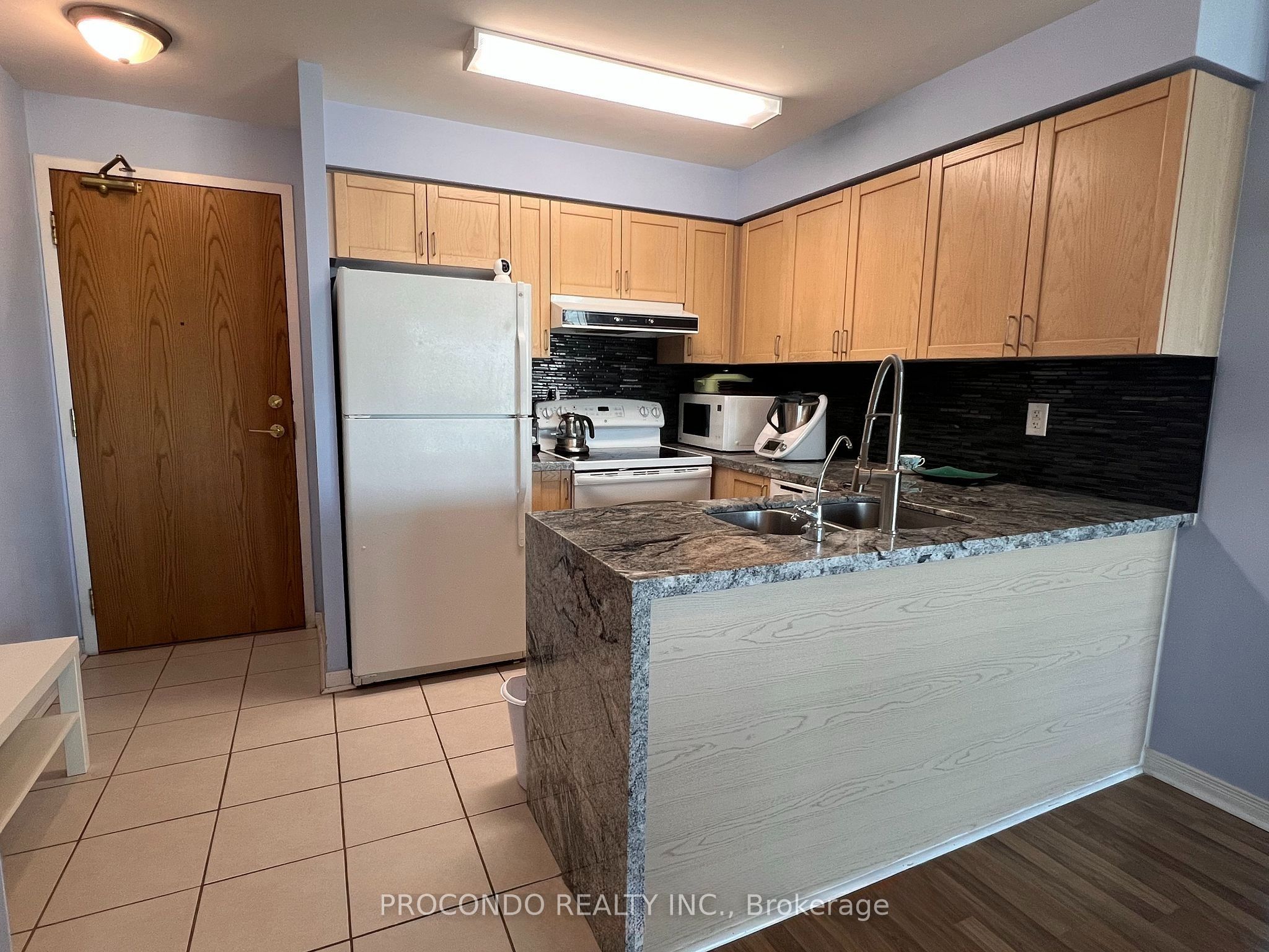 5508 Yonge Street 2308, Toronto, ON M2N 7L2 photo 2