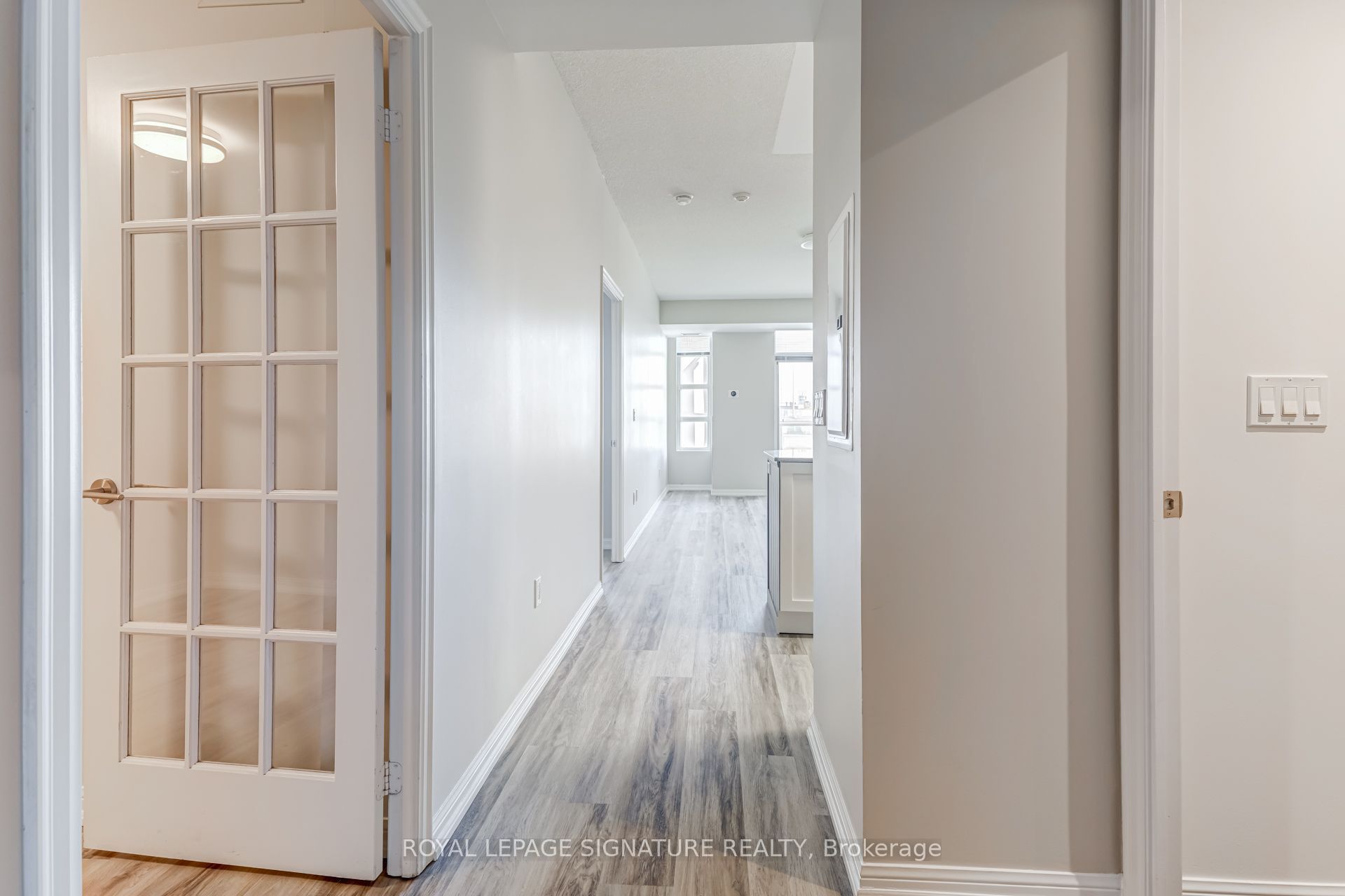 75 East Liberty Street 305, Toronto, ON M6K 3R3 photo 5
