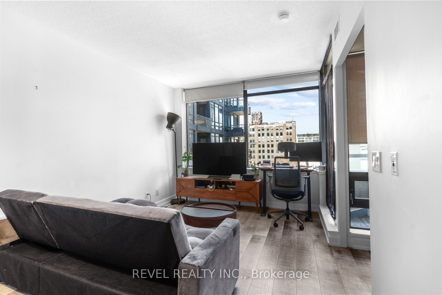 438 King Street W 1119, Toronto, ON M5V 3T9 photo 3