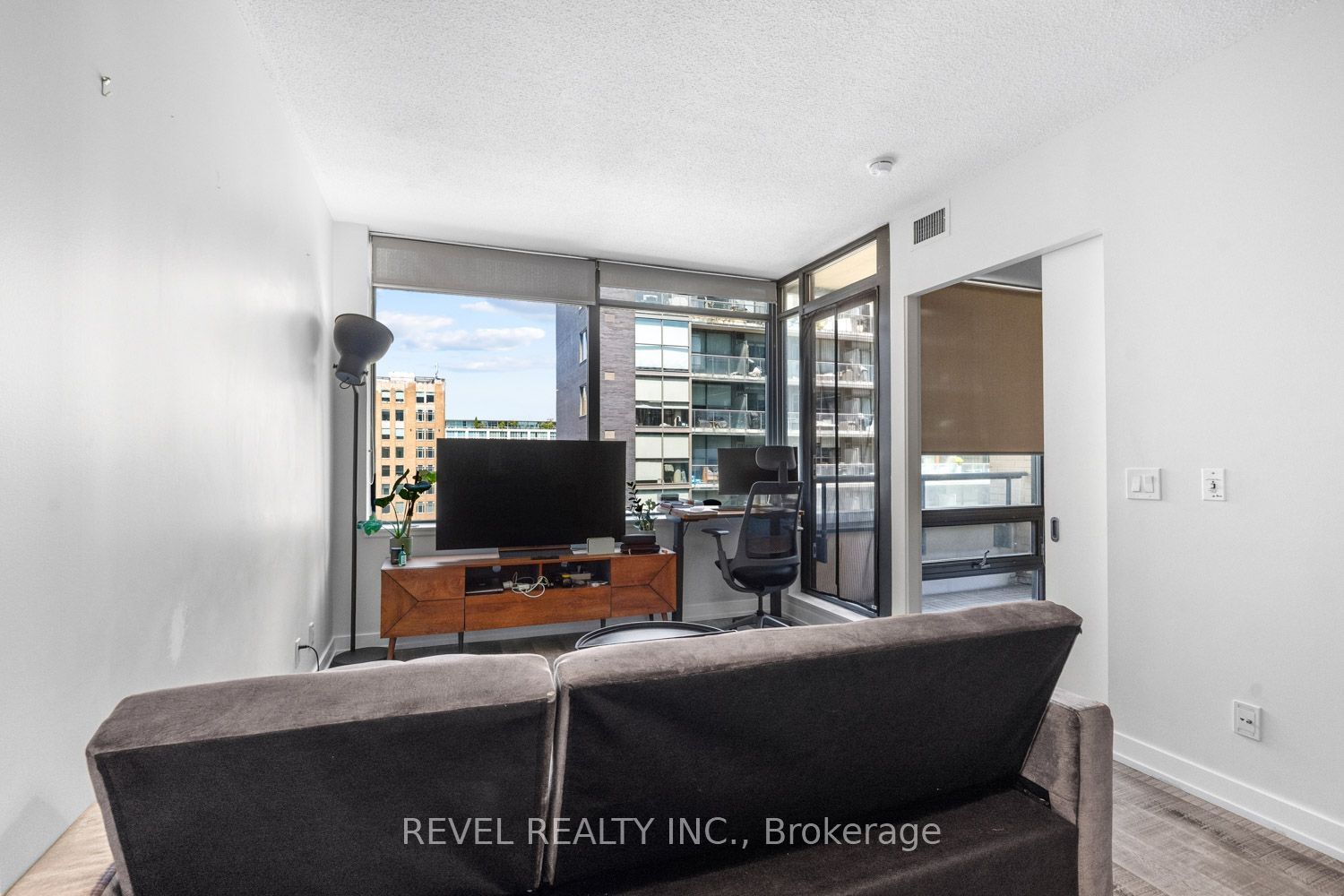 438 King Street W 1119, Toronto, ON M5V 3T9 photo 5
