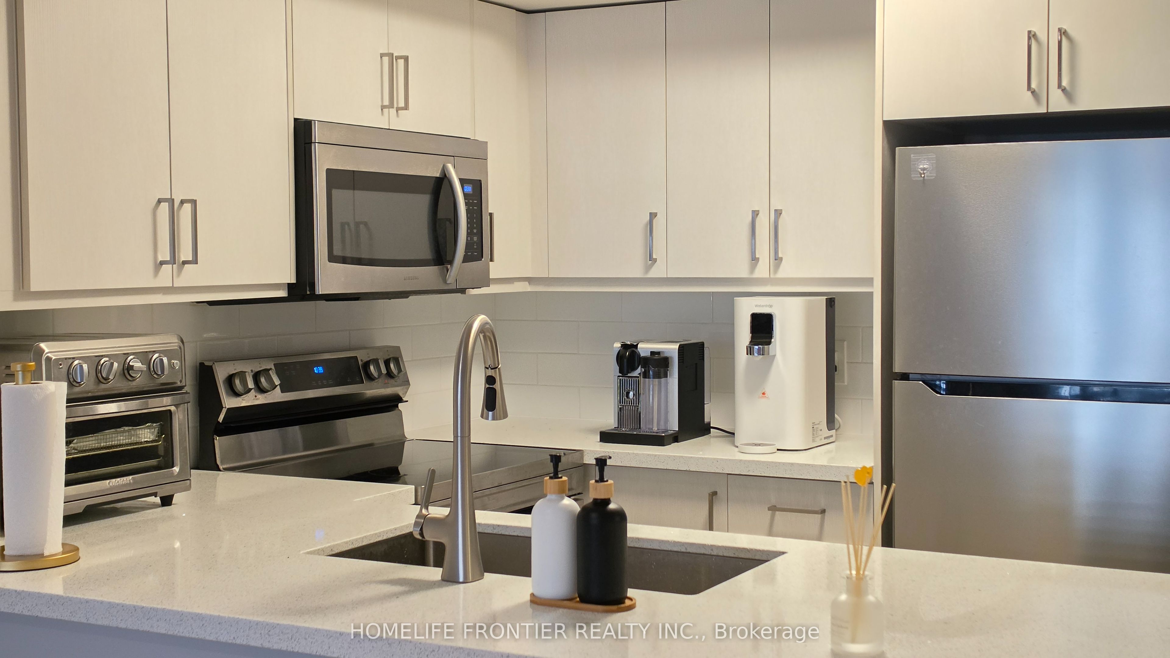 15 Northtown Way 1116, Toronto, ON M2N 7A2 photo 3